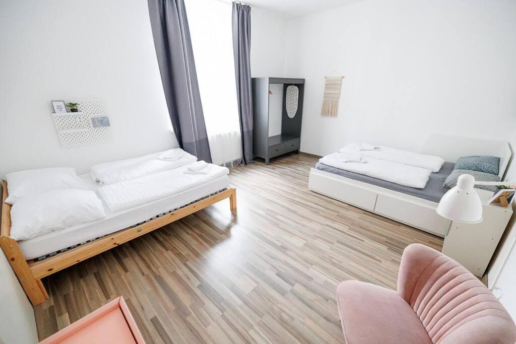 RG 5 Stylish Haven-Near Brunnenmarkt