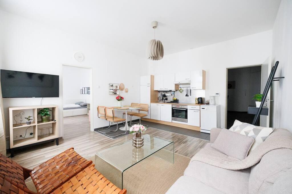 RG 5 Stylish Haven-Near Brunnenmarkt
