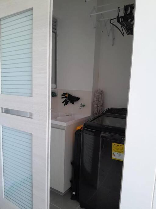 Aqualina orange Girardot