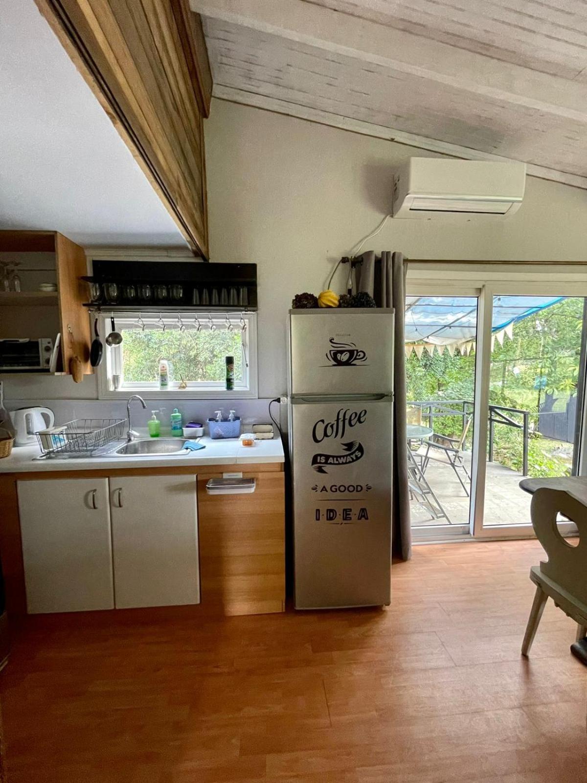 Las brujitas casa de campo