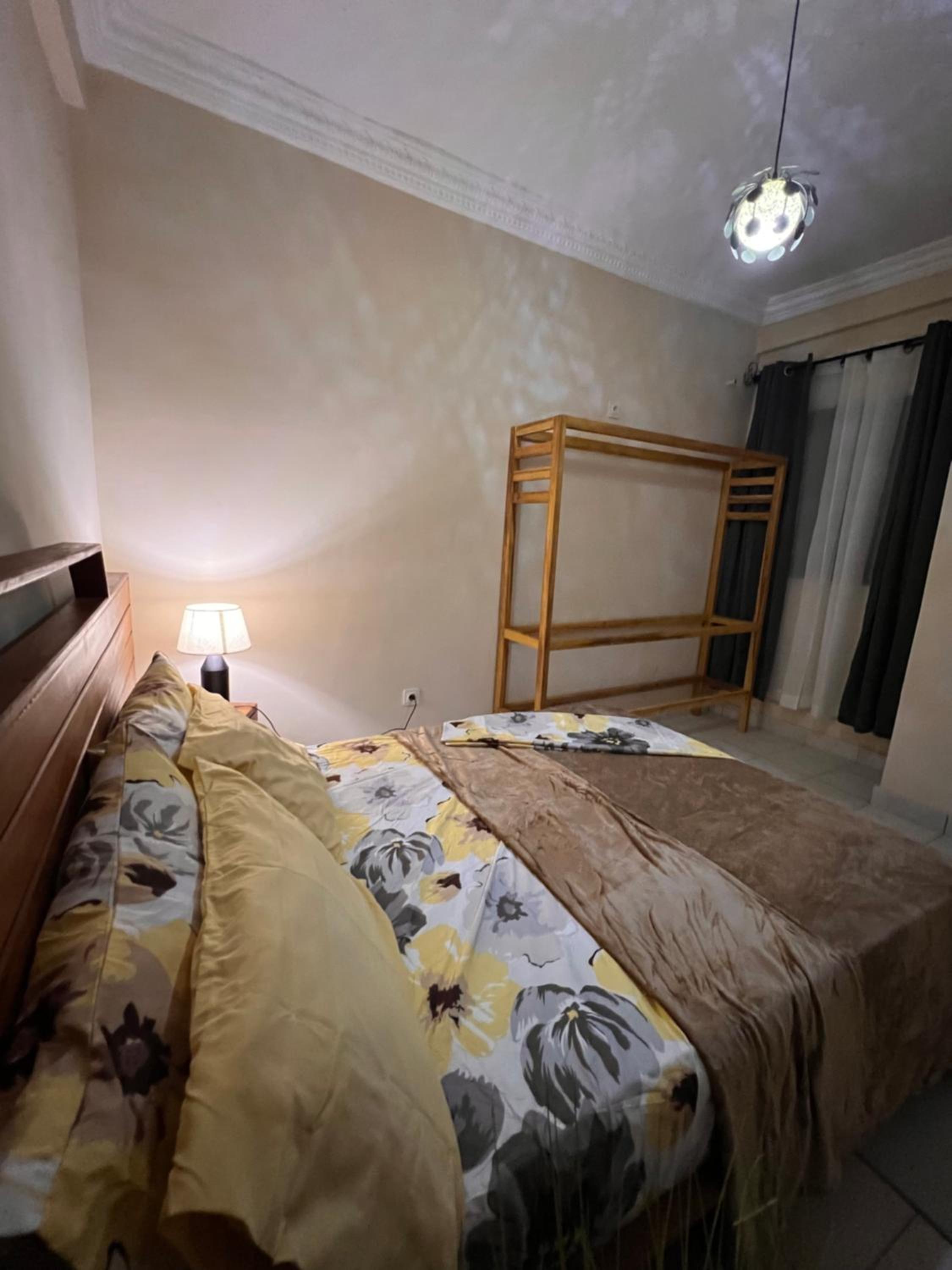 Residence Ethan Nji - Chic urban