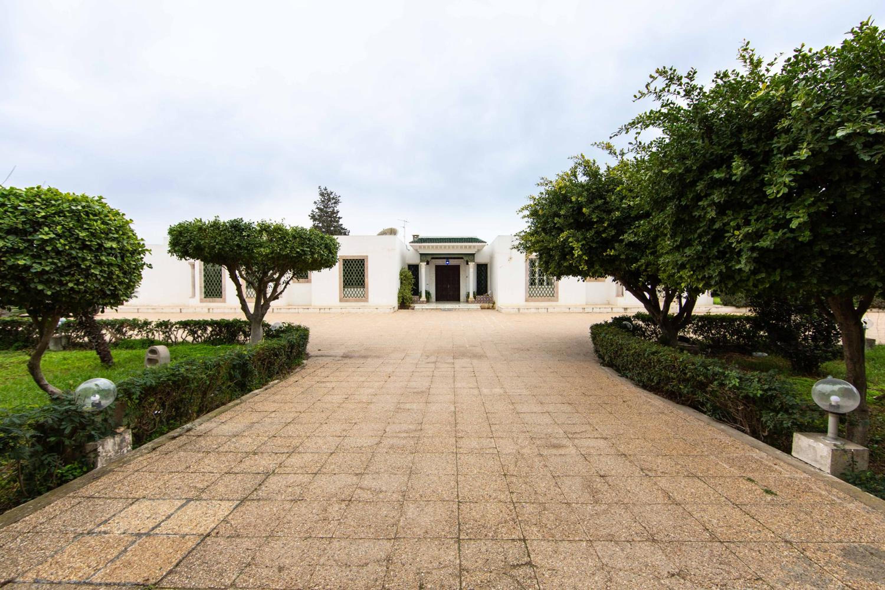 Arabesque House
