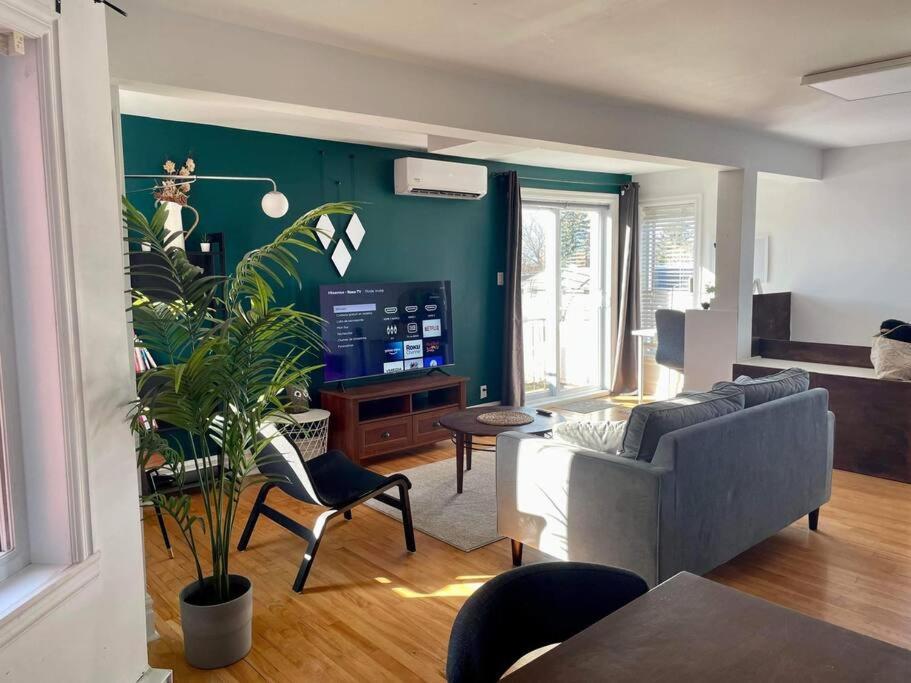 Montpetit condo 2 chambres