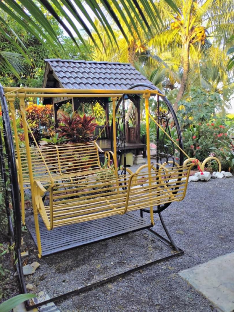 Kubang Sepat HomeStay