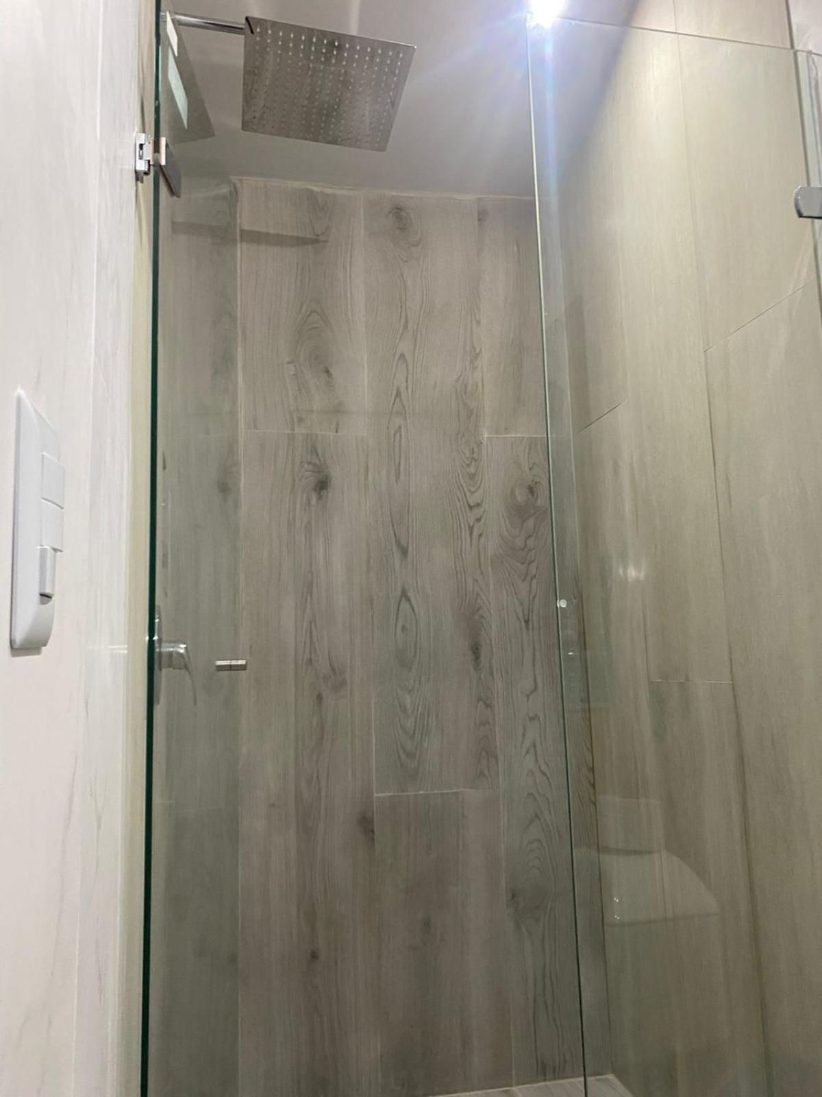 Apartmanto duplex de 2 alcobas estadio laurles la 70