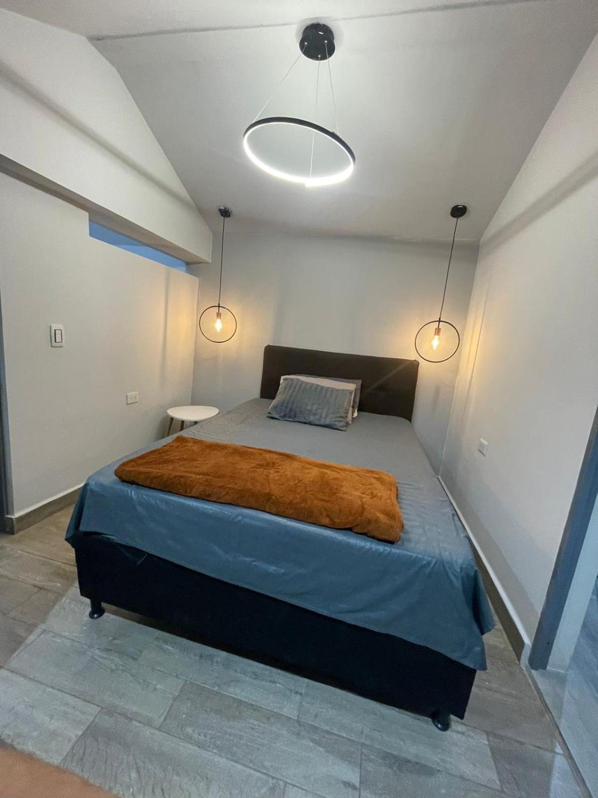 Apartmanto duplex de 2 alcobas estadio laurles la 70