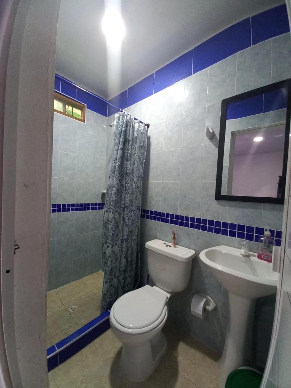 APARTAMENTOS LIZ MARIA