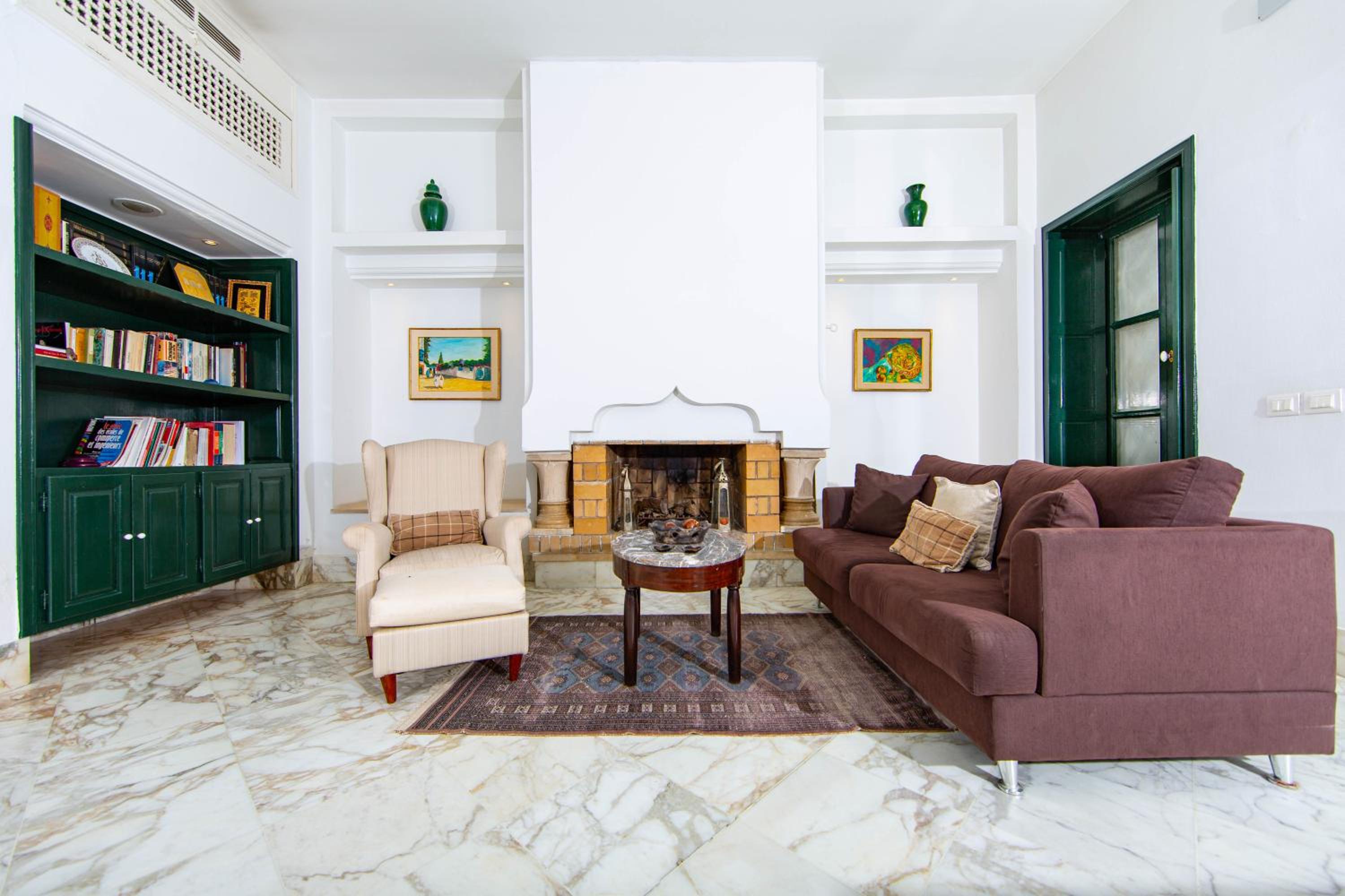 Arabesque House