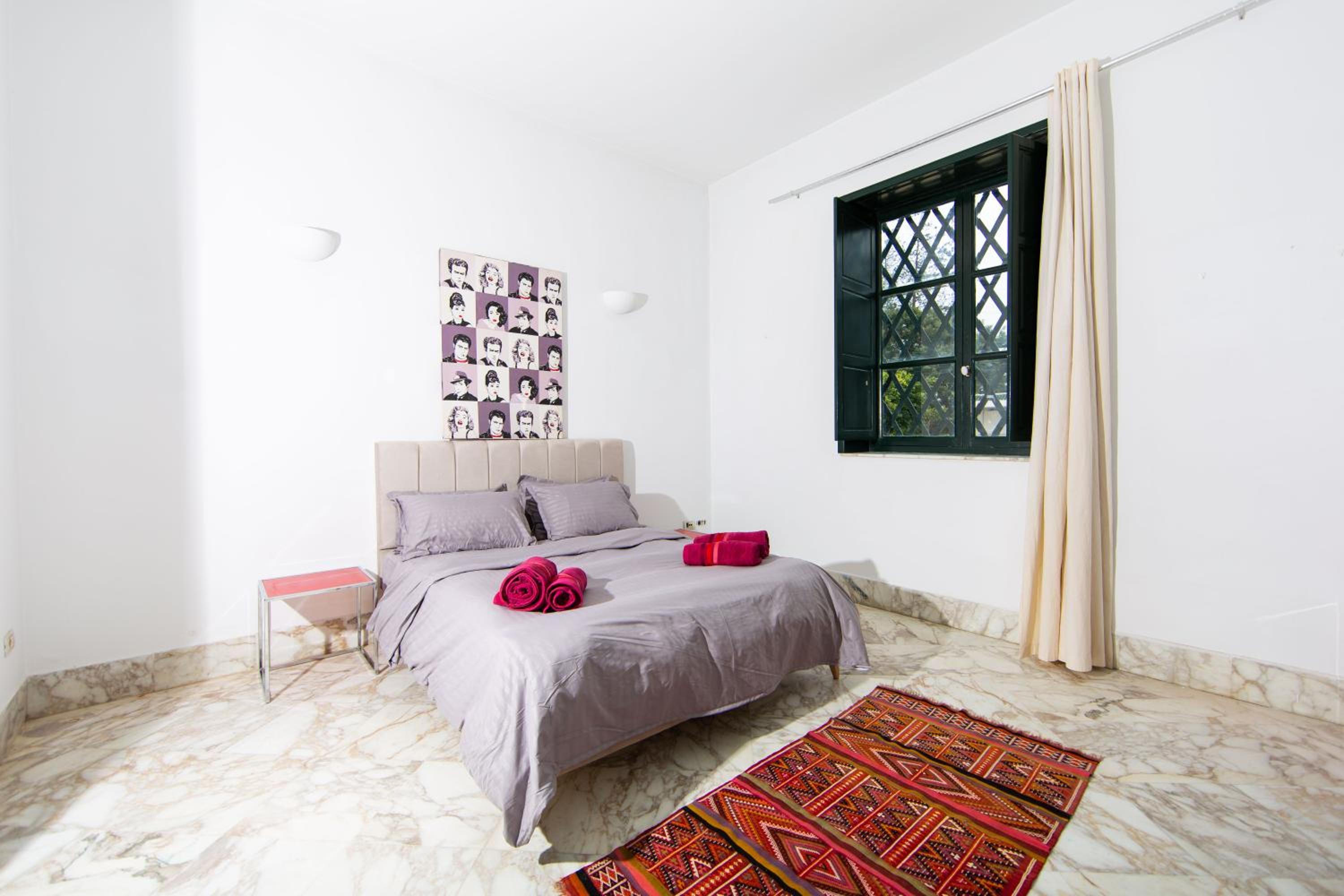 Arabesque House
