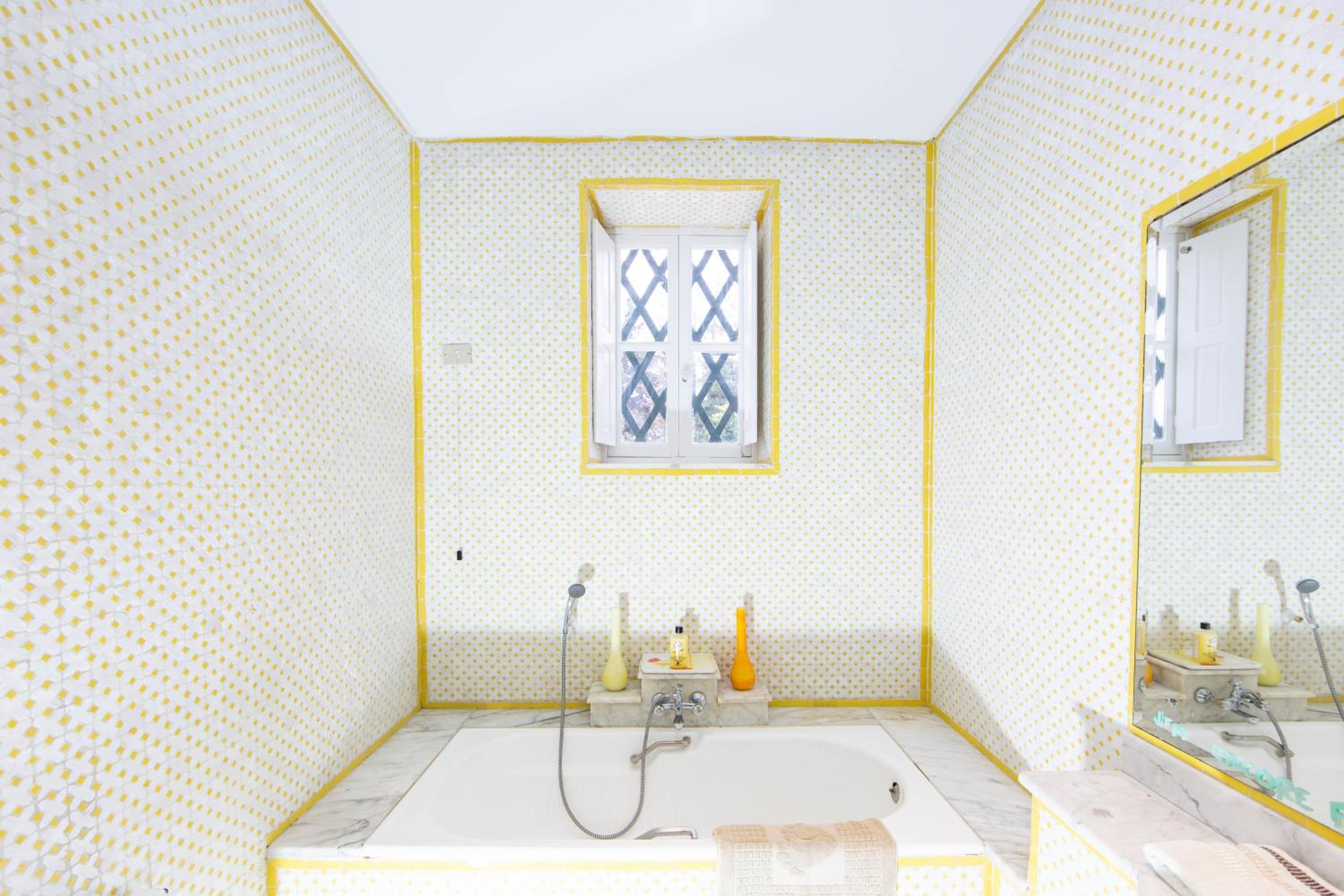 Arabesque House