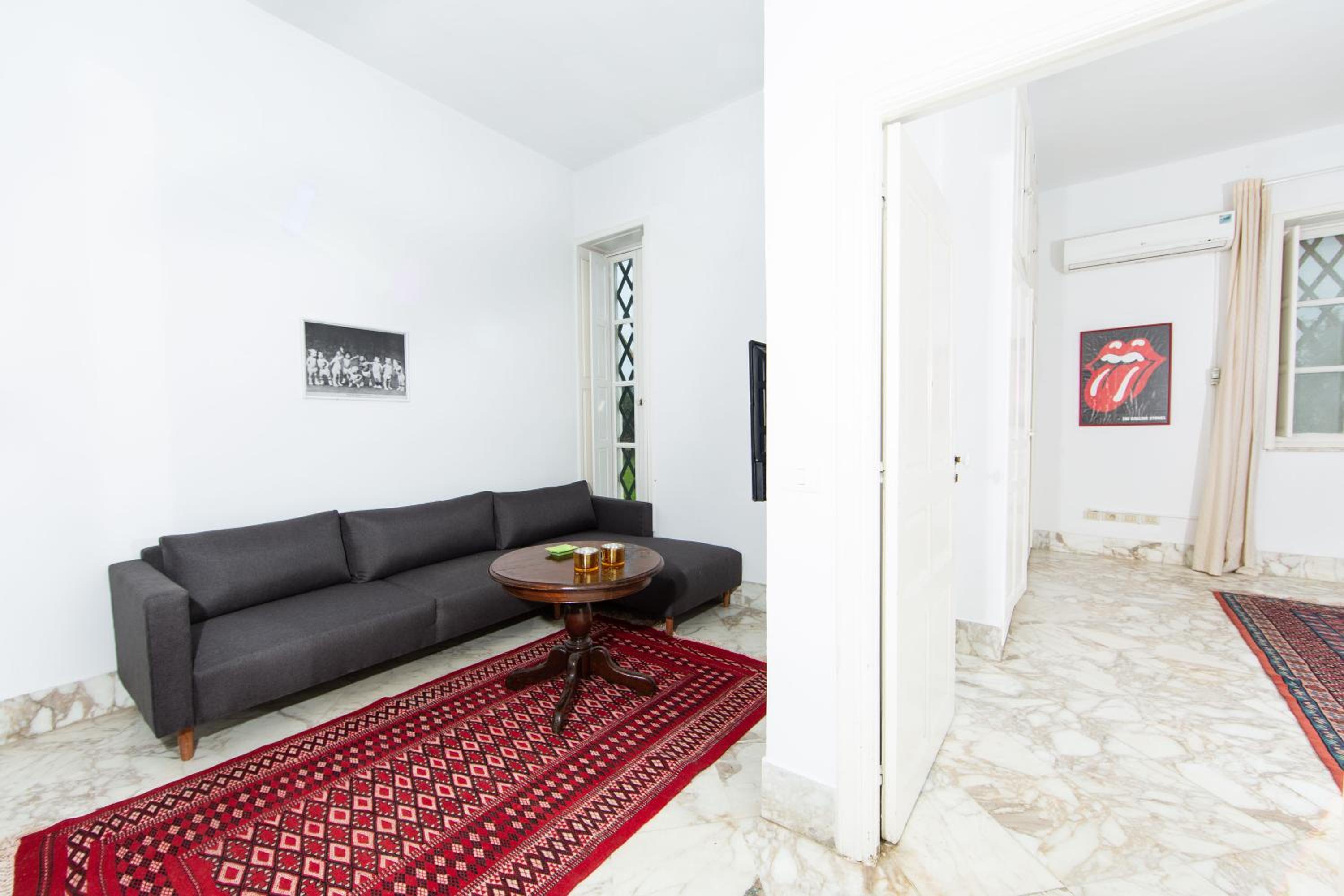 Arabesque House