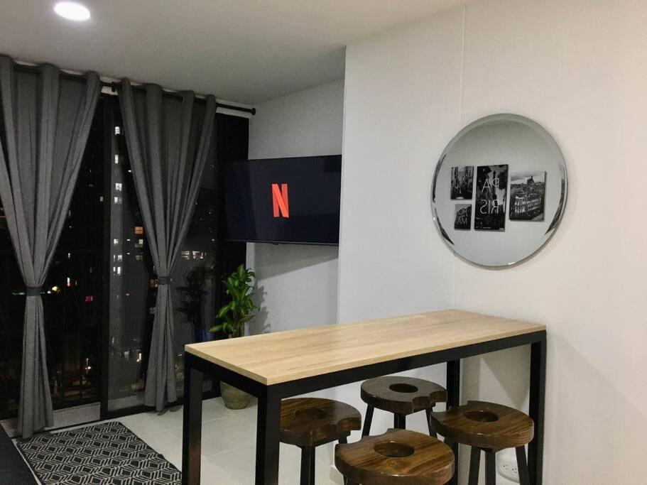 Apt Gran vista, agua caliente, parqueadero Privado