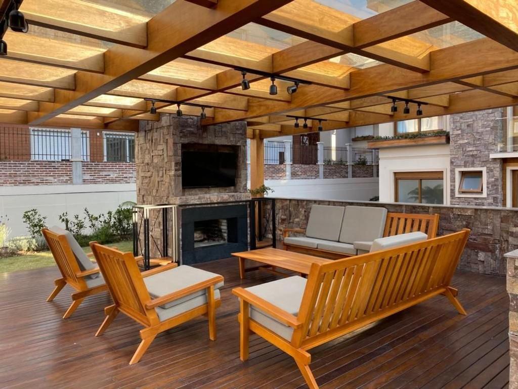 Apartamento c/ 2 suítes em Canela por Pense Gramado