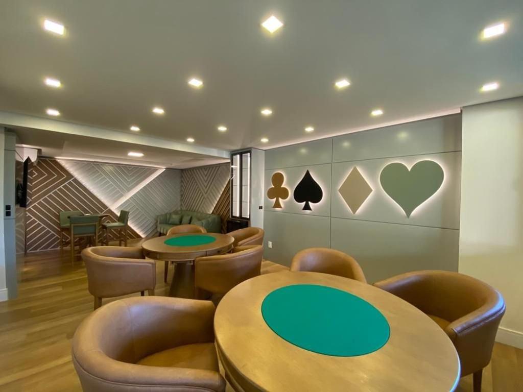 Apartamento c/ 2 suítes em Canela por Pense Gramado