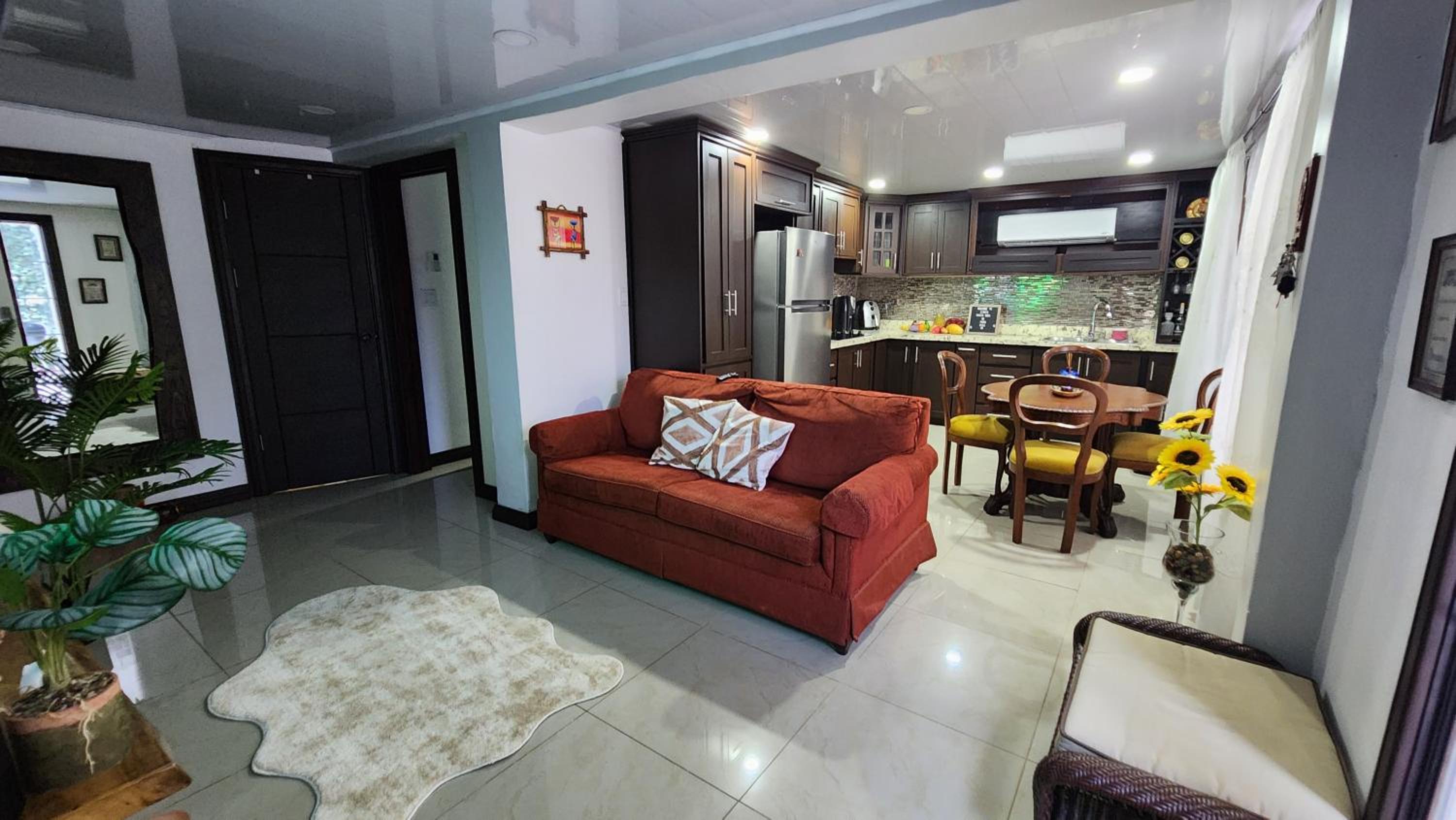 Luxury 3 Bedroom Apartment