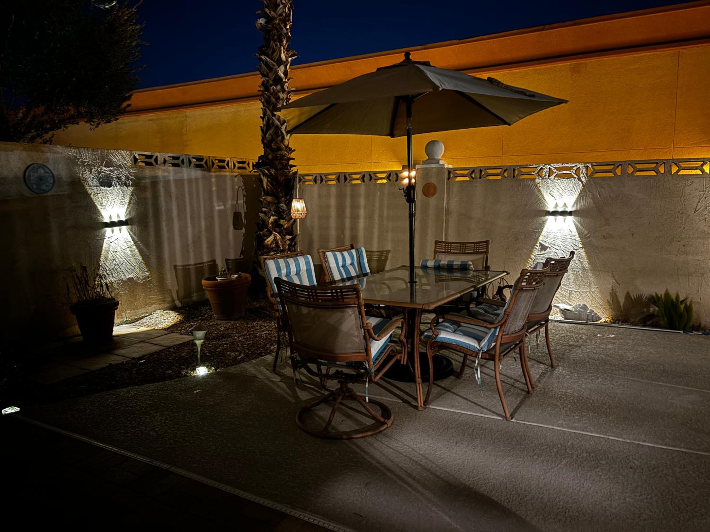 Hotel Fragrant Finnish Sauna & Cozy Pool with French 3br - Image 1