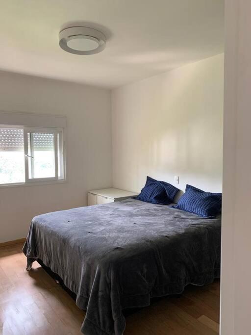 Apartamento com bela vista em Campos do Jordão