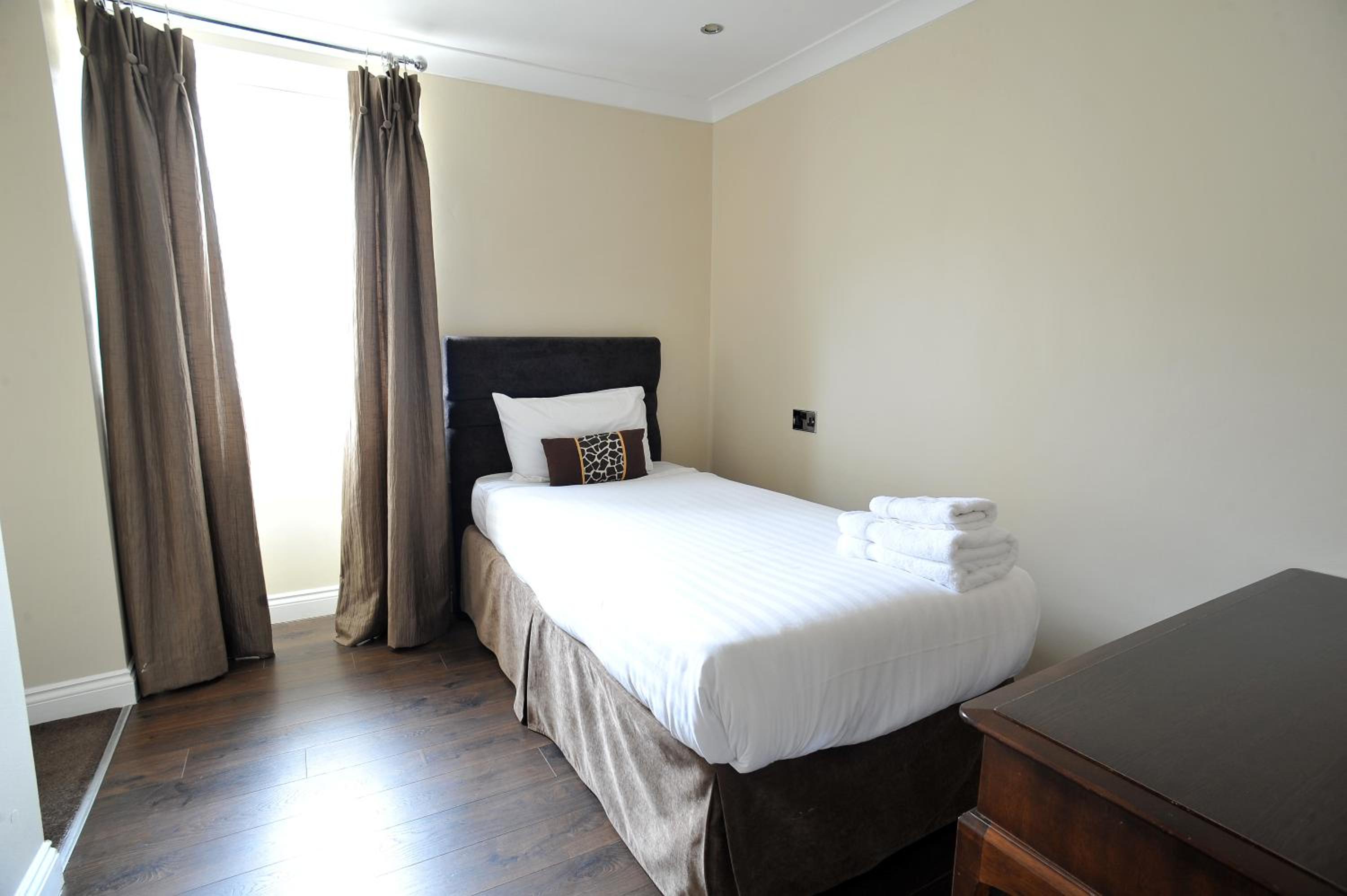 Berwick-upon-Tweed Vacations - The Kings Arms Hotel - Property Image 11
