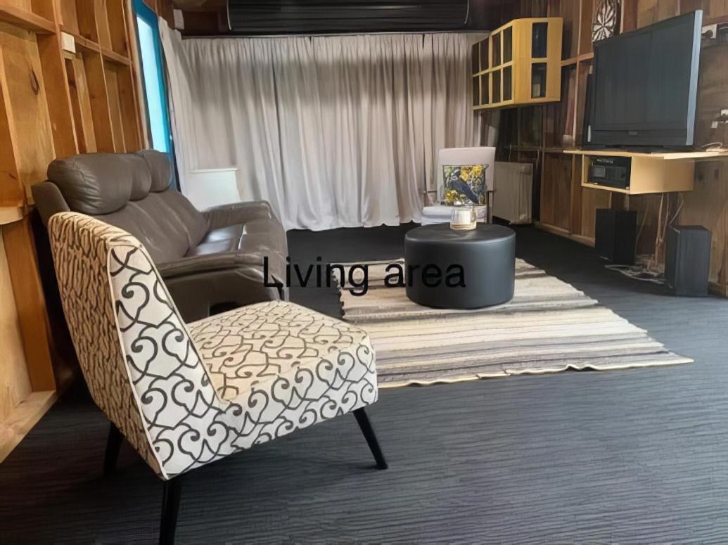 Hosts on the Coast - Rocco's Retreat view 5