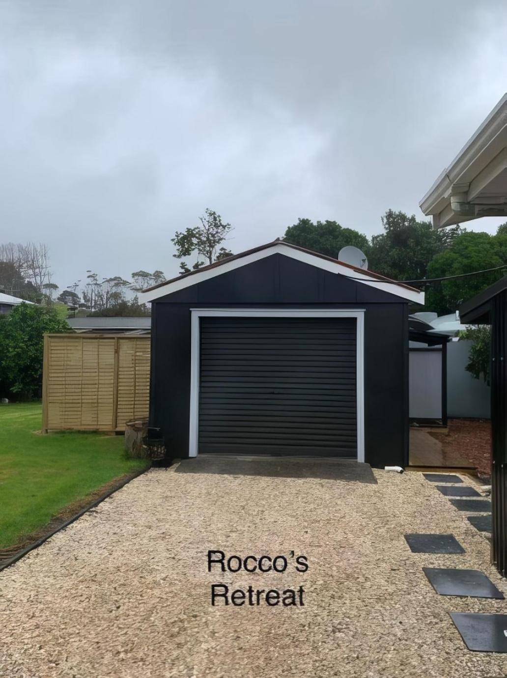 Hosts on the Coast - Rocco's Retreat view 4