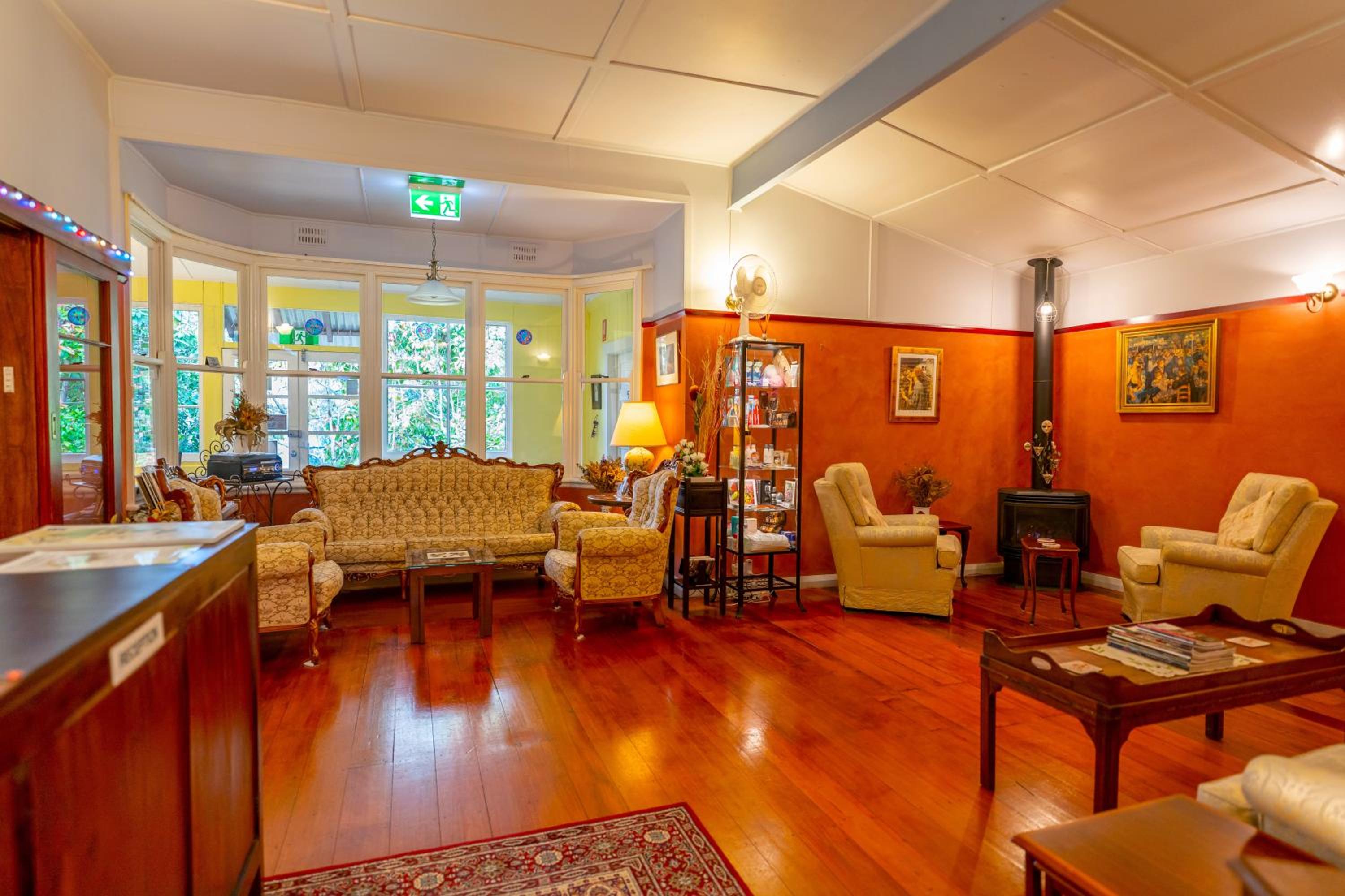 KUBBA ROONGA GUESTHOUSE - Boutique Luxury Peaceful Stay & Gardens - Breakfast included