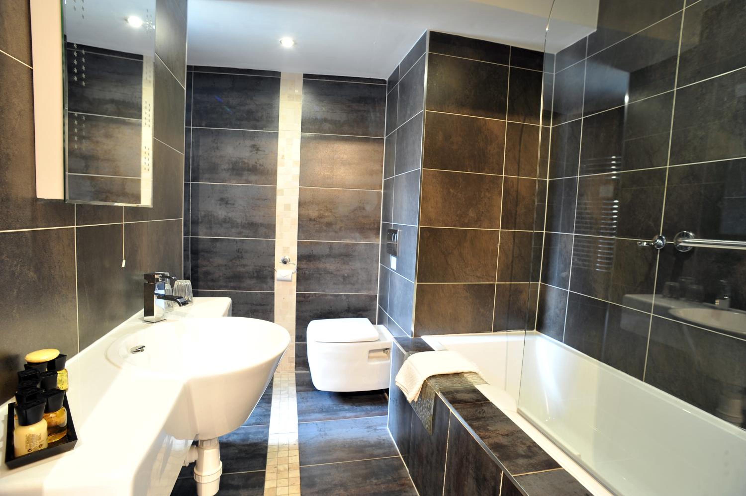 Berwick-upon-Tweed Vacations - The Kings Arms Hotel - Property Image 8