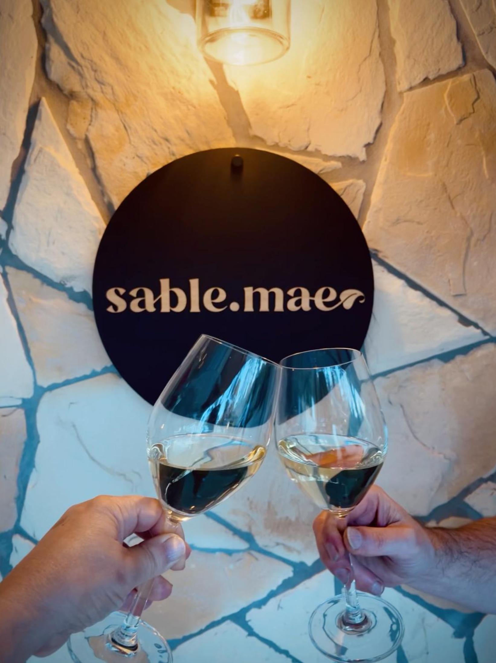 SABLE MAE Luxury Rustic Ranch