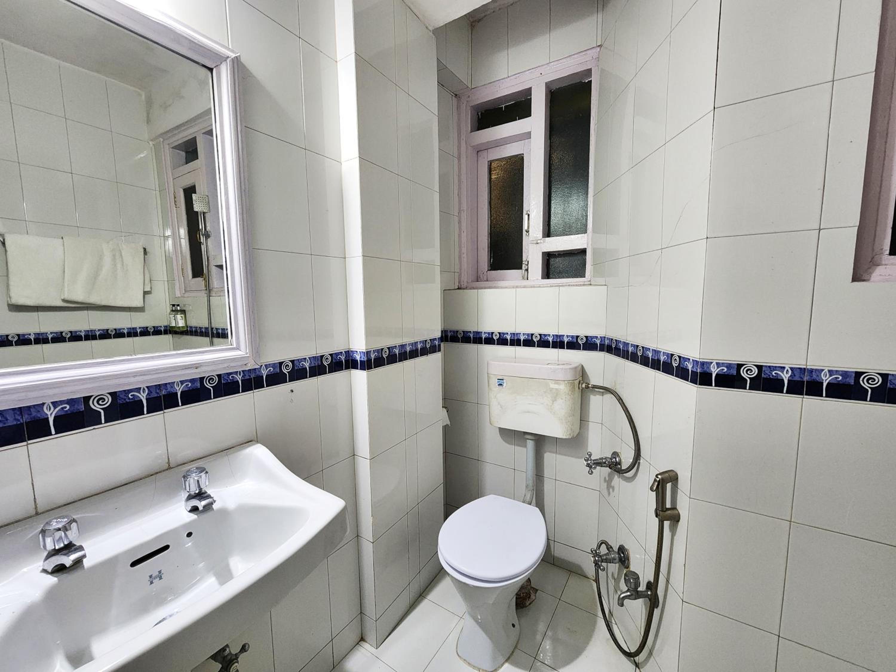 Hotel Pineview Shimla