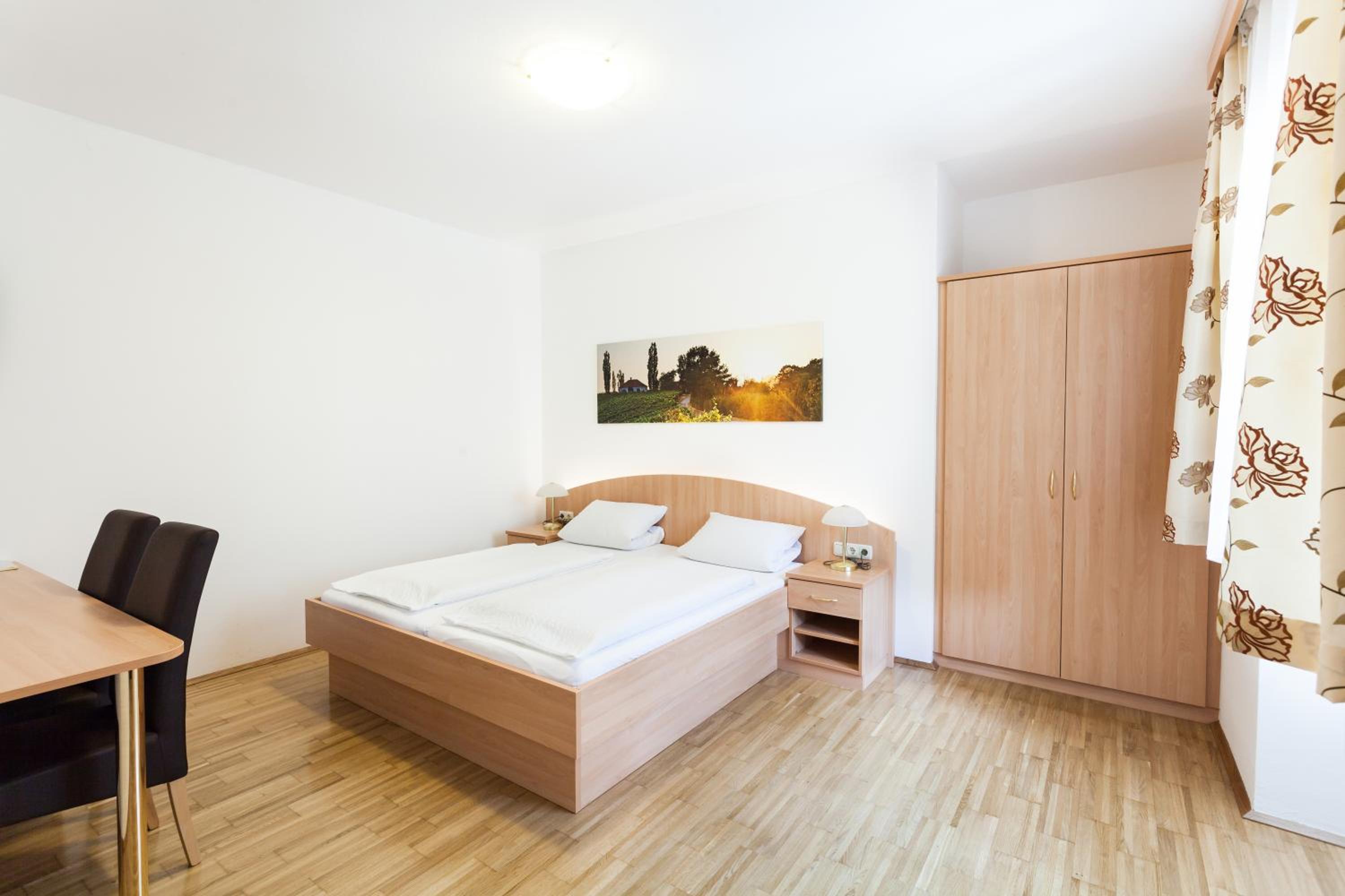 Gästehaus Ferk - Frühstückspension, Bed & Breakfast