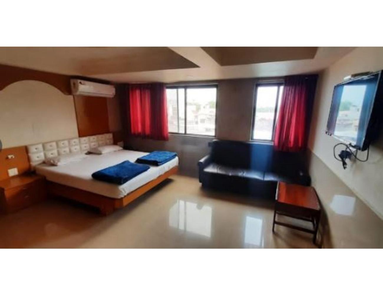 Hotel Janki Guest House, Jamnagar