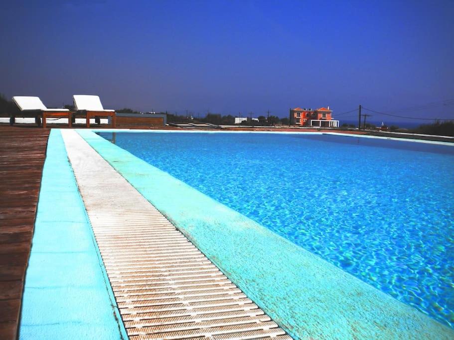 Cristelia seafront & pool villa view 4
