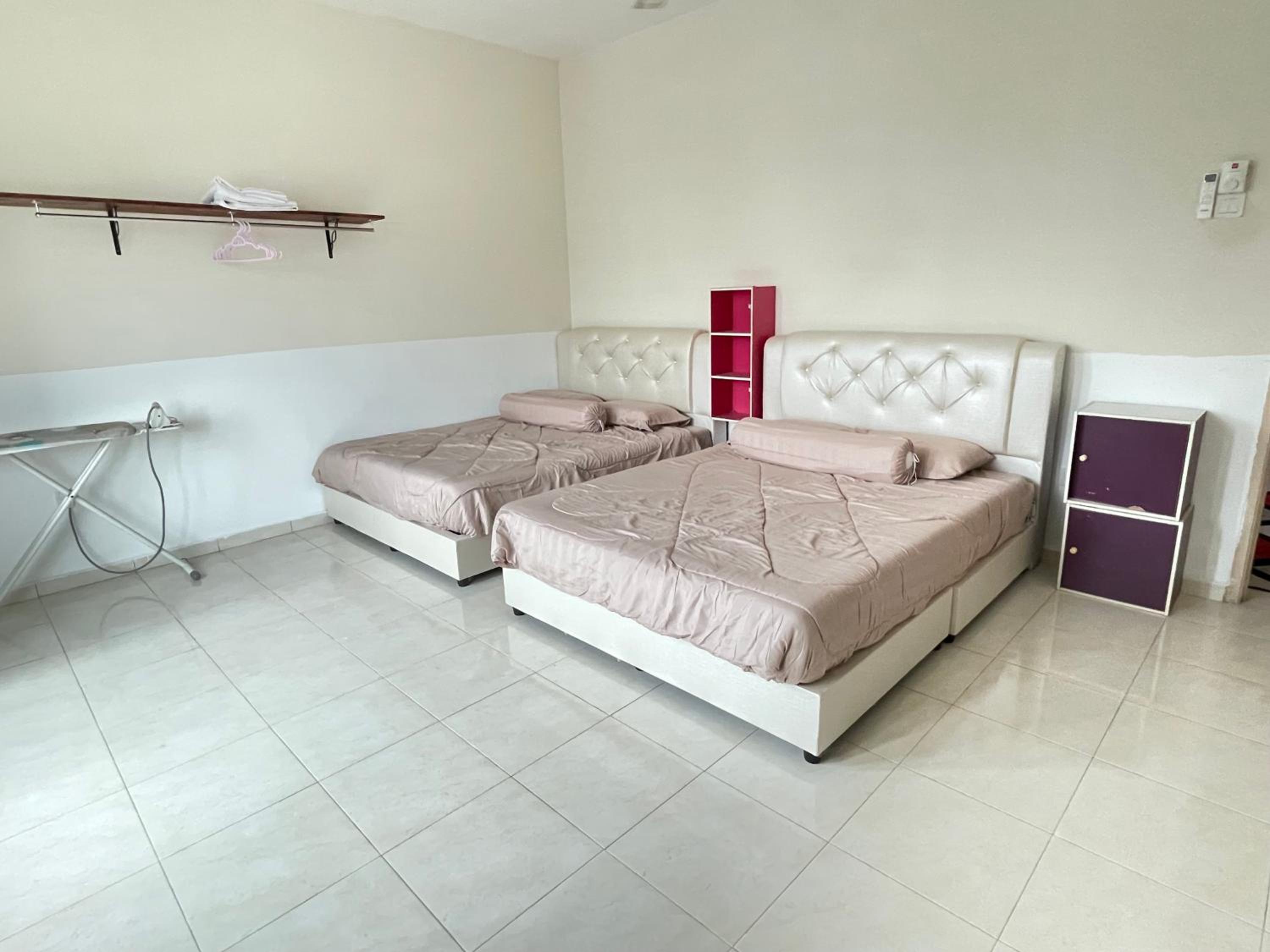 Kuza Homes Batu Berendam photo 4