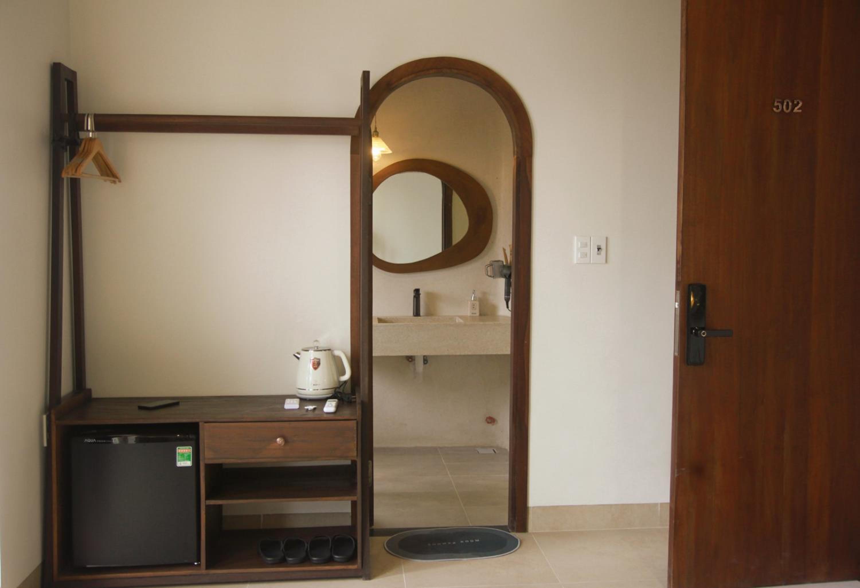Komi House Homestay