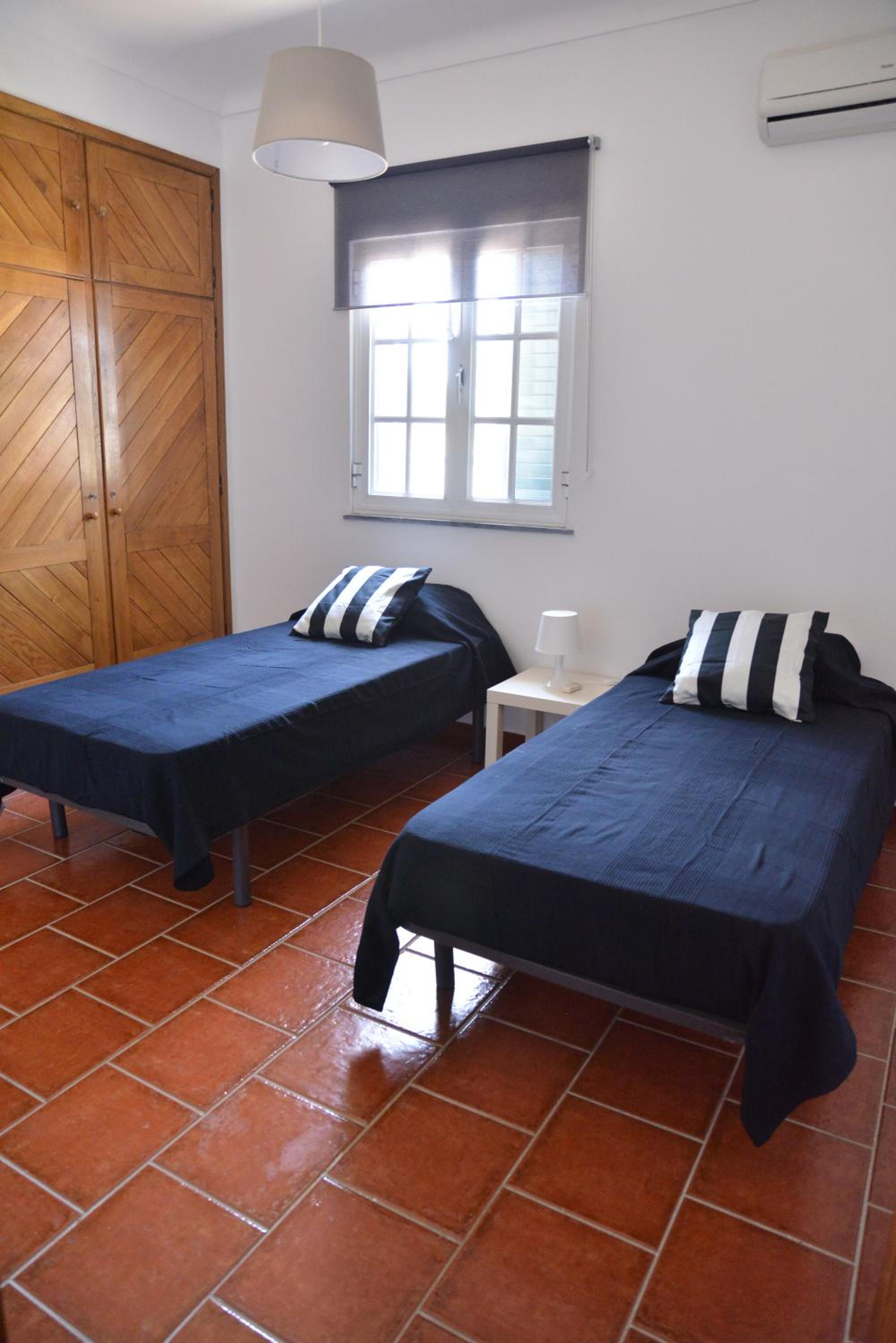 Break Holidays House