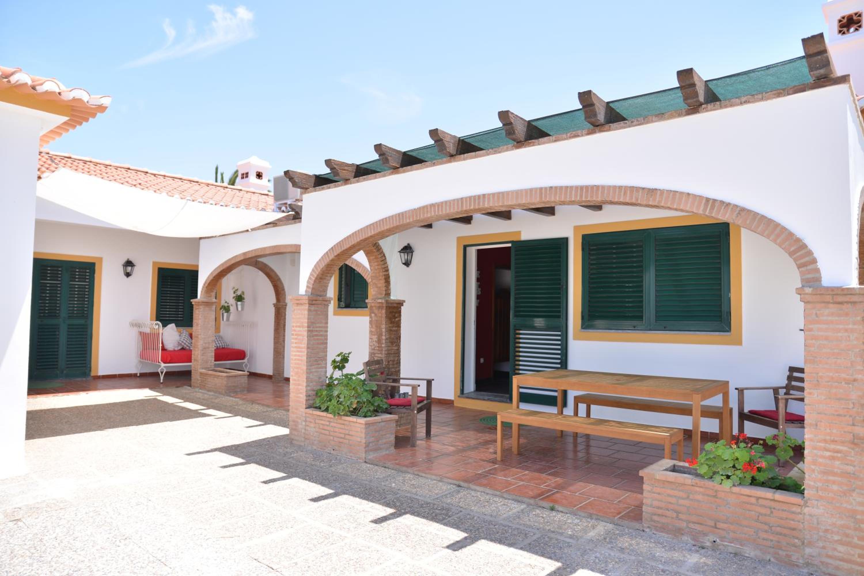 Break Holidays House