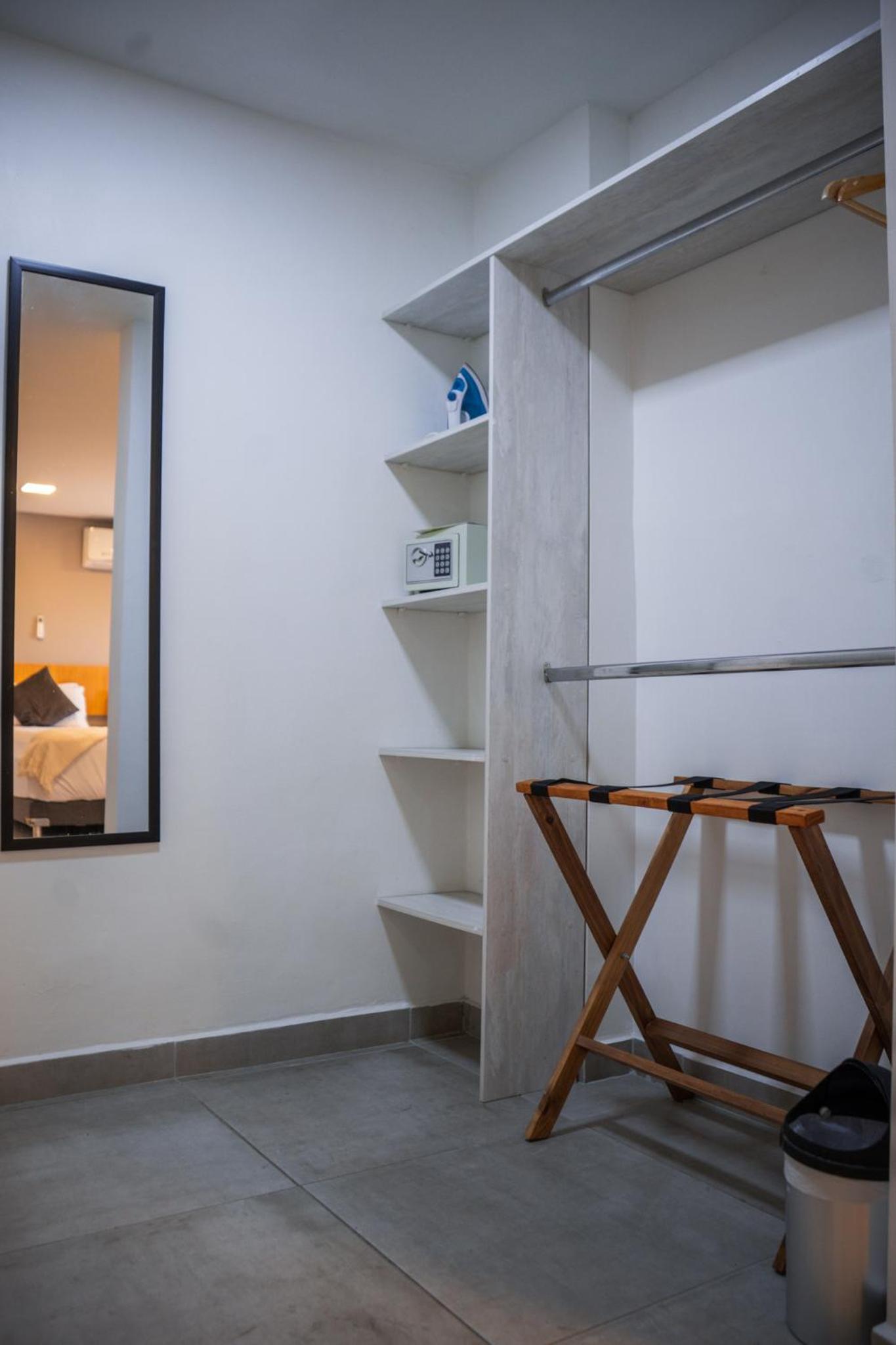 Medellin Vacations - Hotel Bambu Milla De Oro - Property Image 3