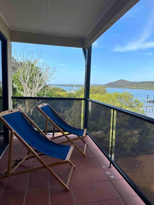 Waterfront, Deep Water Pontoon, views to Straddie