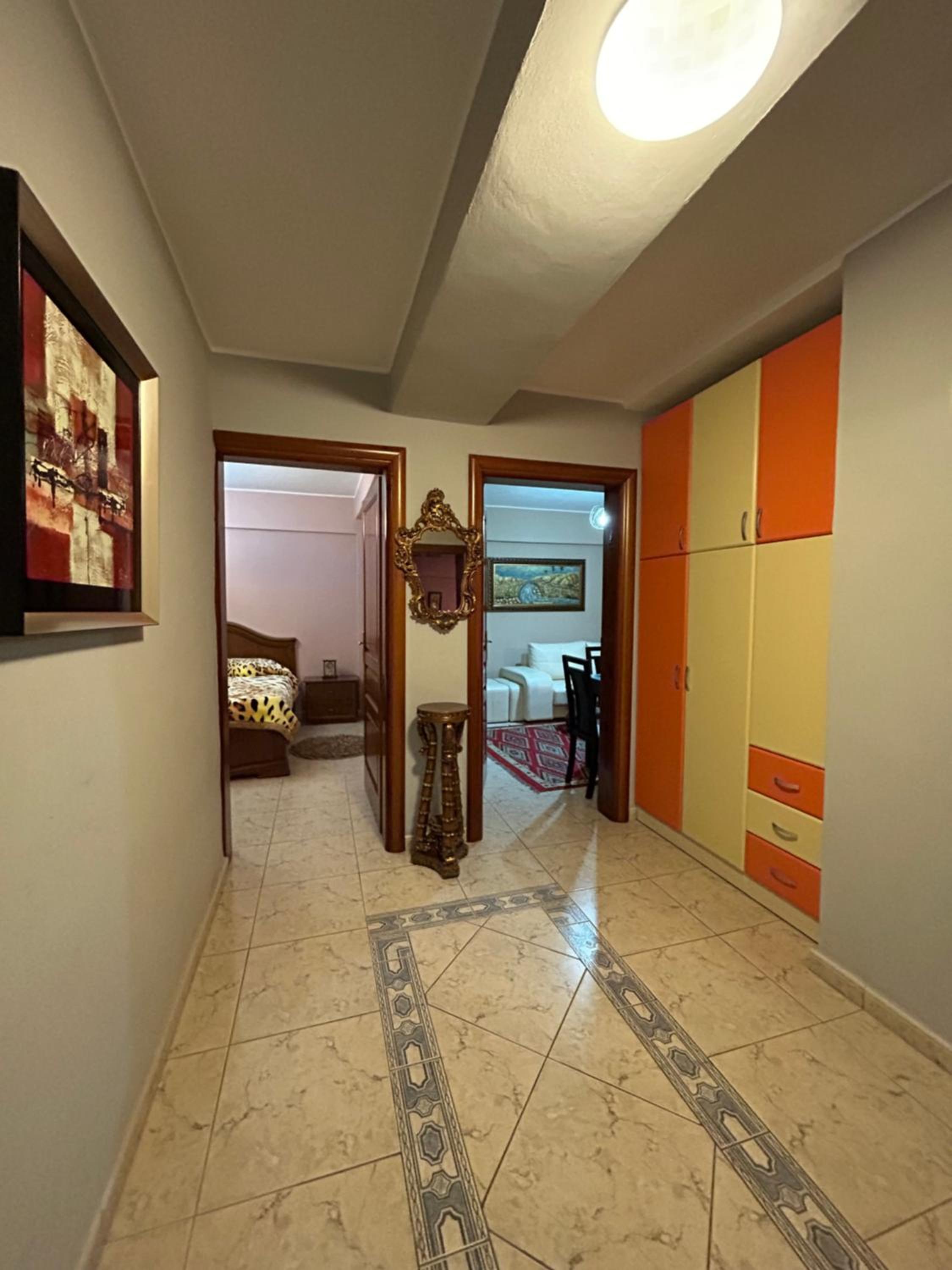 APARTMENT Toxhi