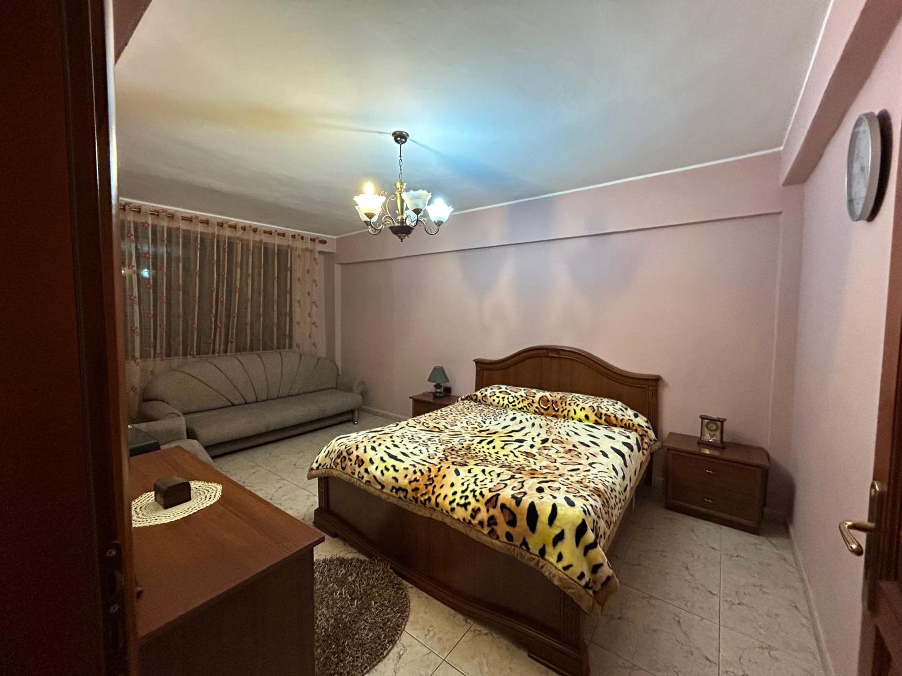 APARTMENT Toxhi