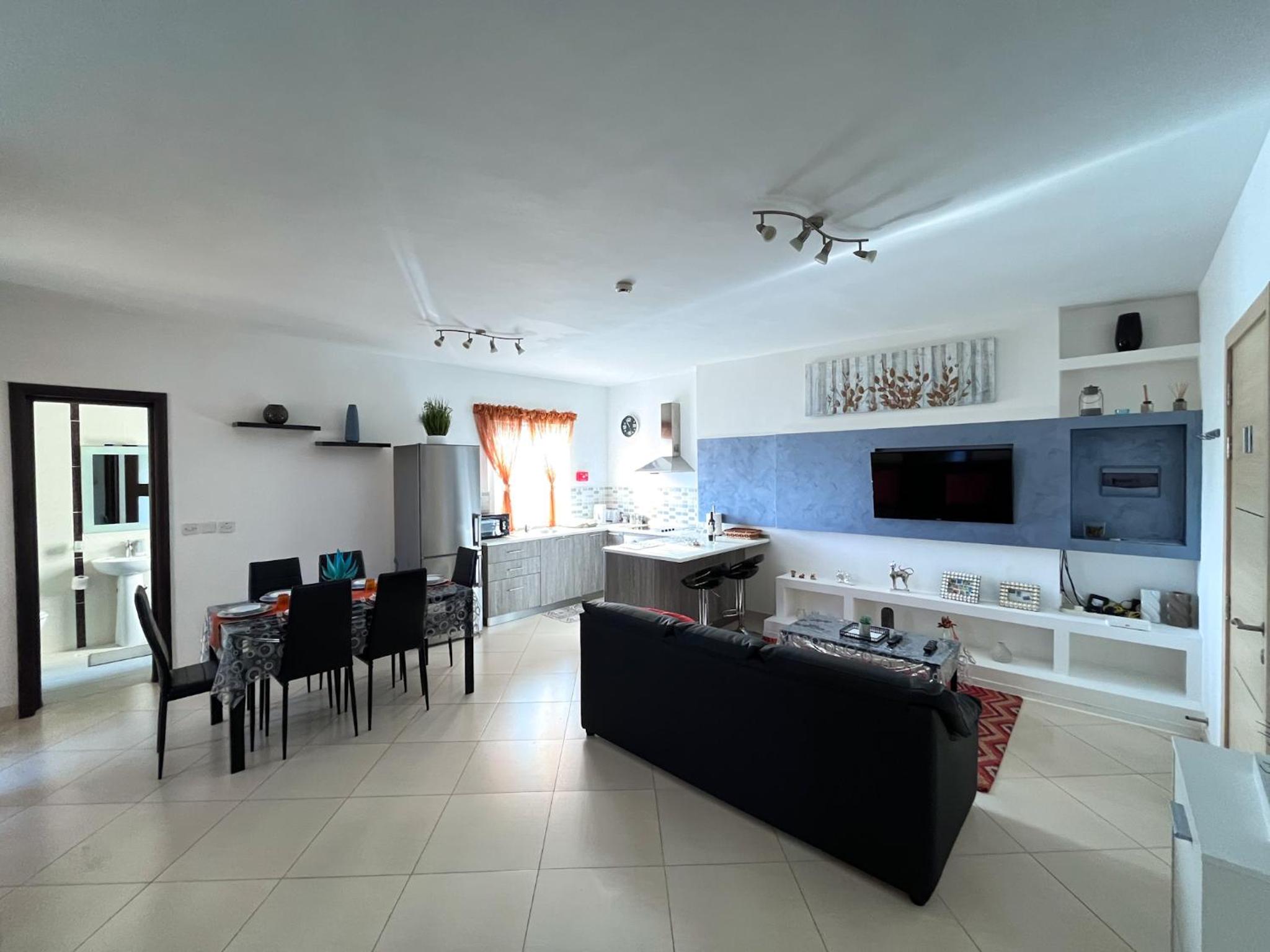 Foto 18 de 20 de Modern Spacious 2BD Penthouse with 2 Terraces - Close to Luqa Airport