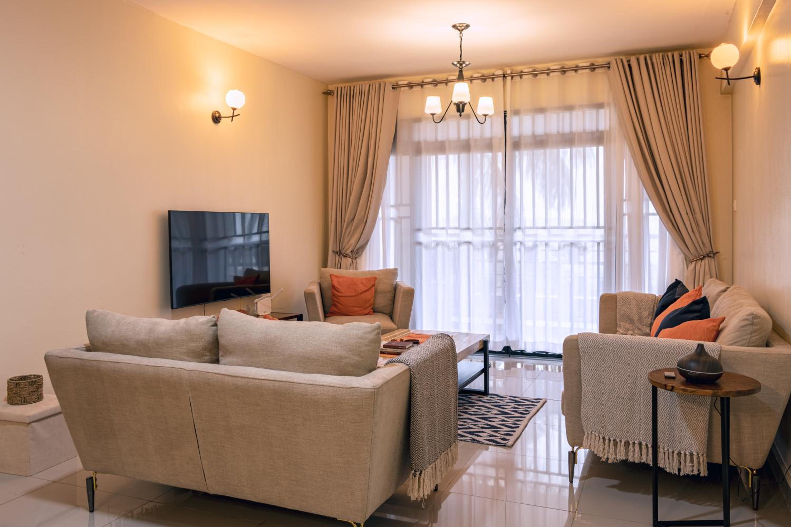 Sophie's World- 2 Bedroom luxury apartment view 4