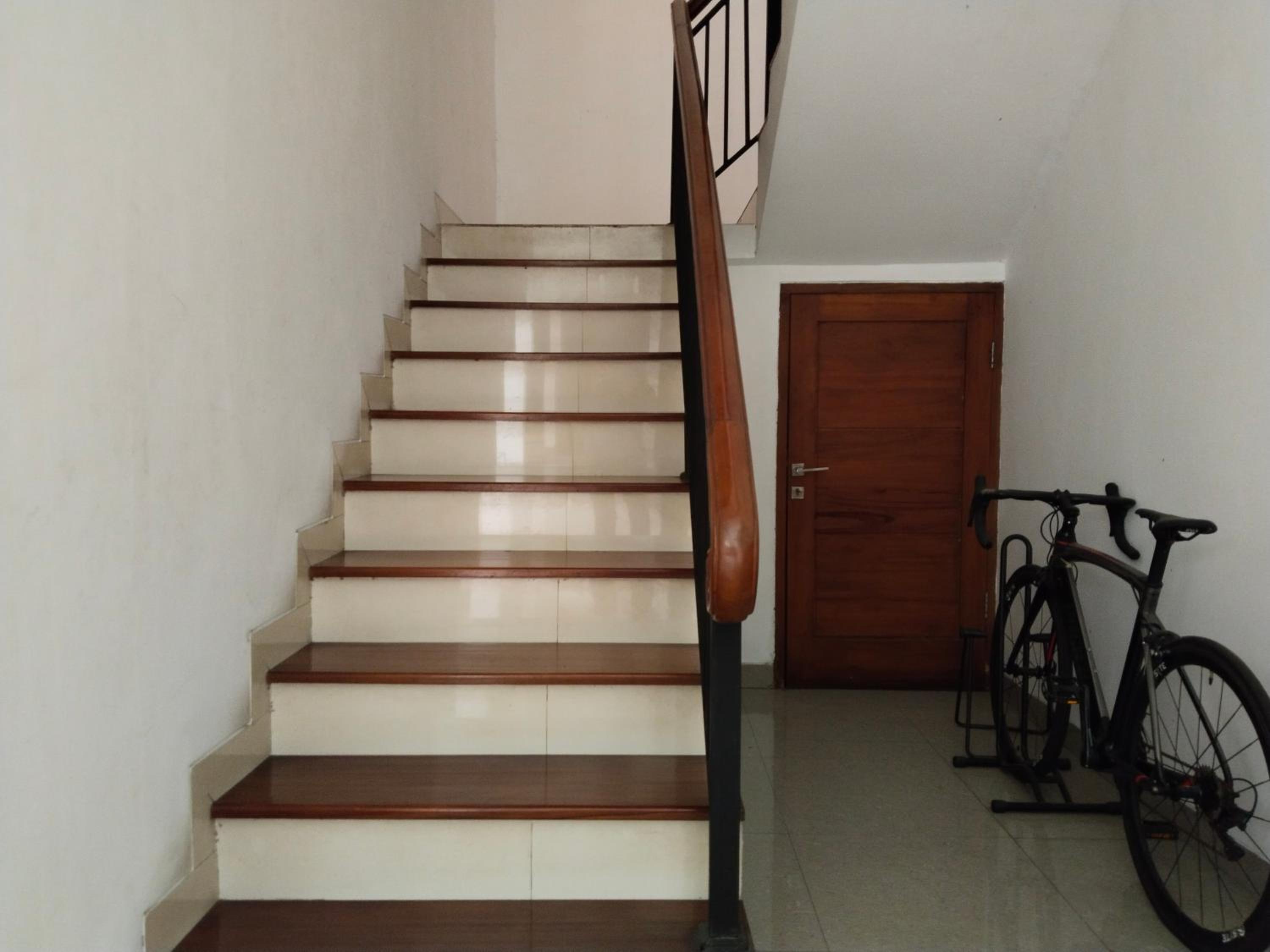Twin Guest House Grand Wisata view 5