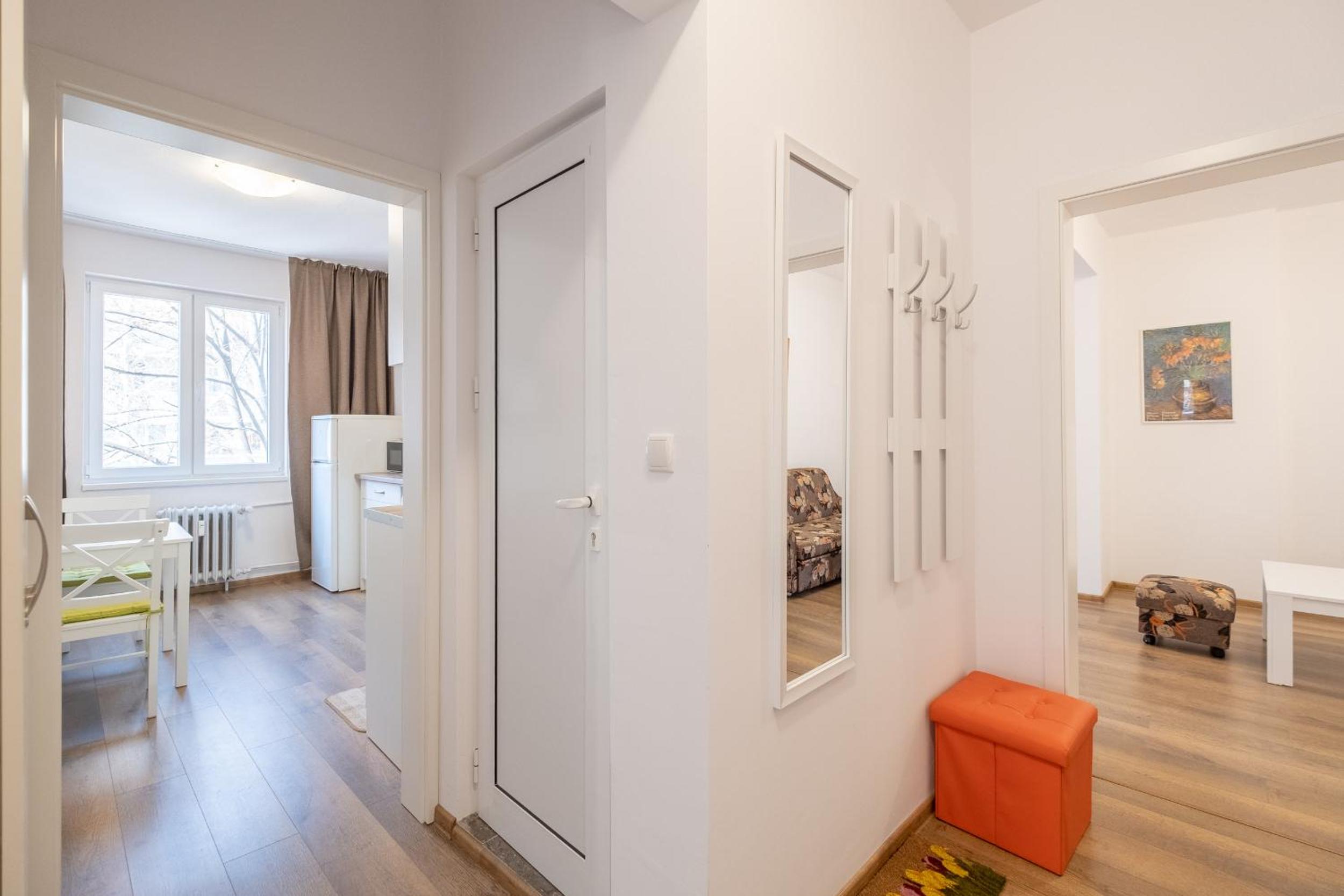 Peaceful downtown location - 2 bedroom apartment