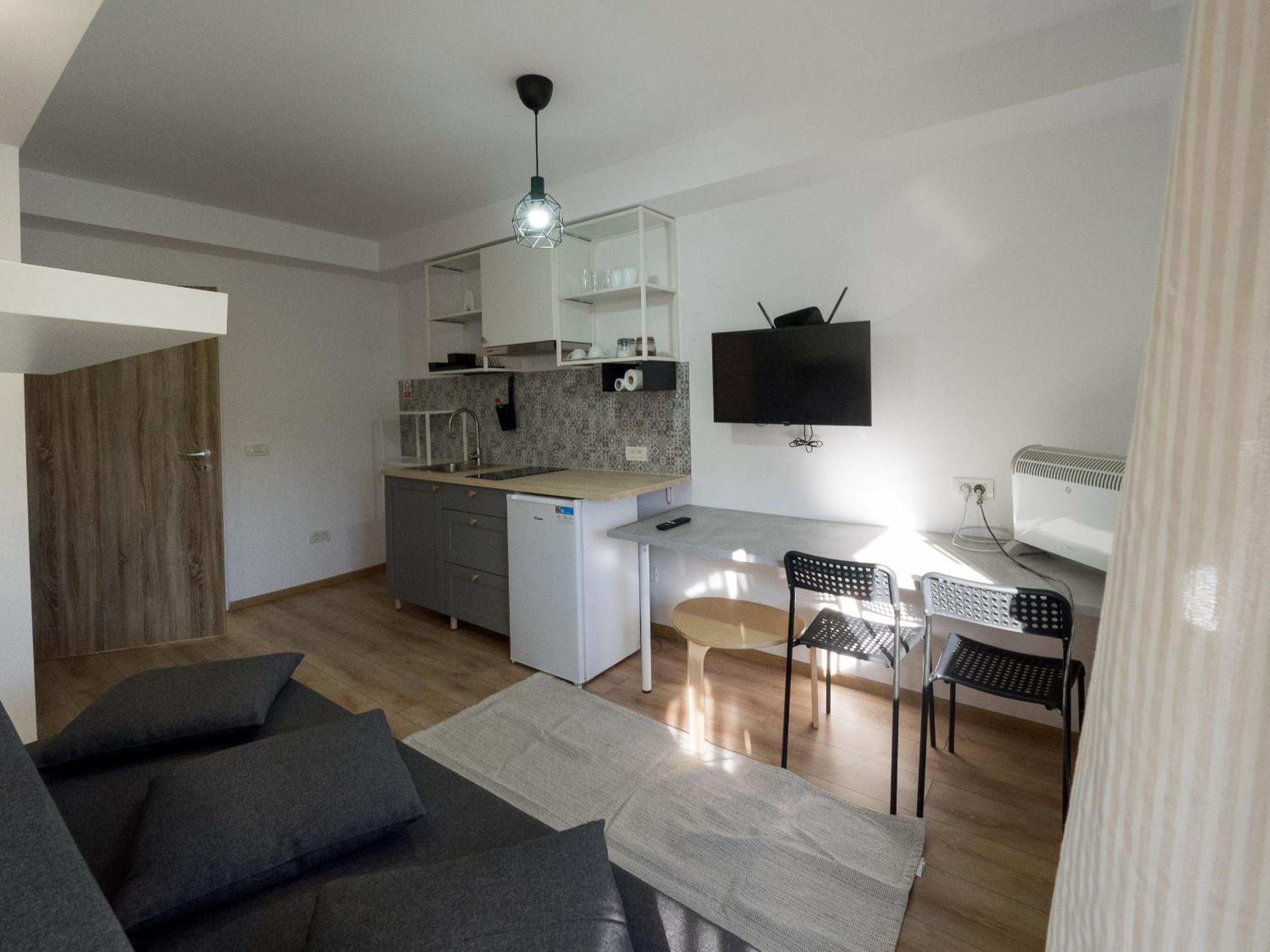 MDC Apartments - Image 5