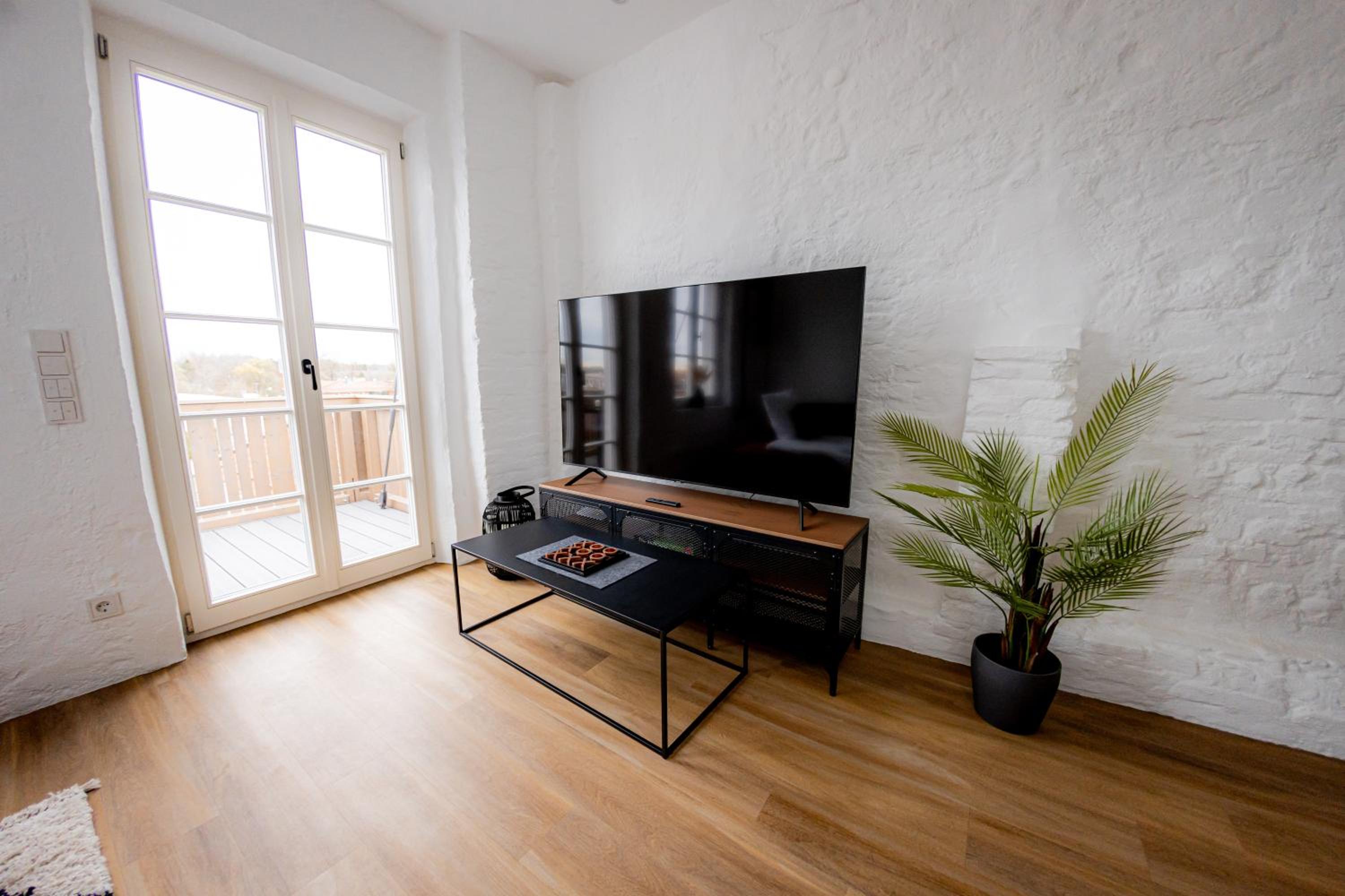 Highlight am Stadtplatz Mühldorf - C4S COME4STAY - 2 Zimmer Wohnung I bis zu 5 Gäste