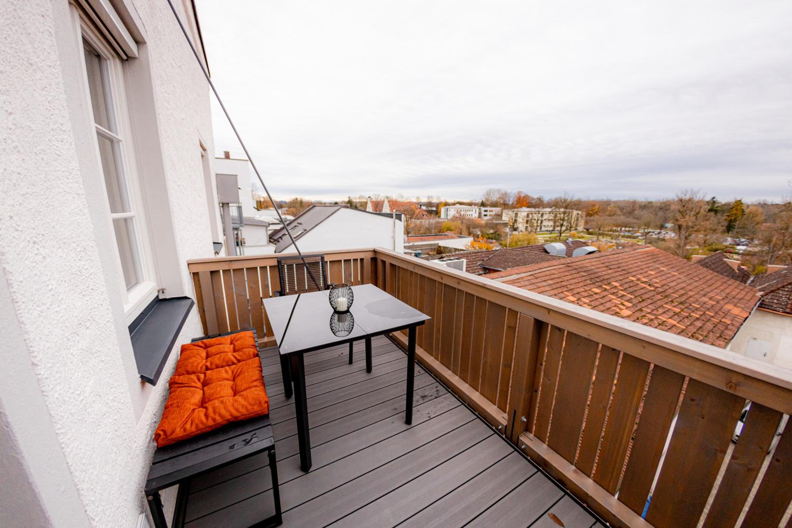 Highlight am Stadtplatz Mühldorf - C4S COME4STAY - 2 Zimmer Wohnung I bis zu 5 Gäste