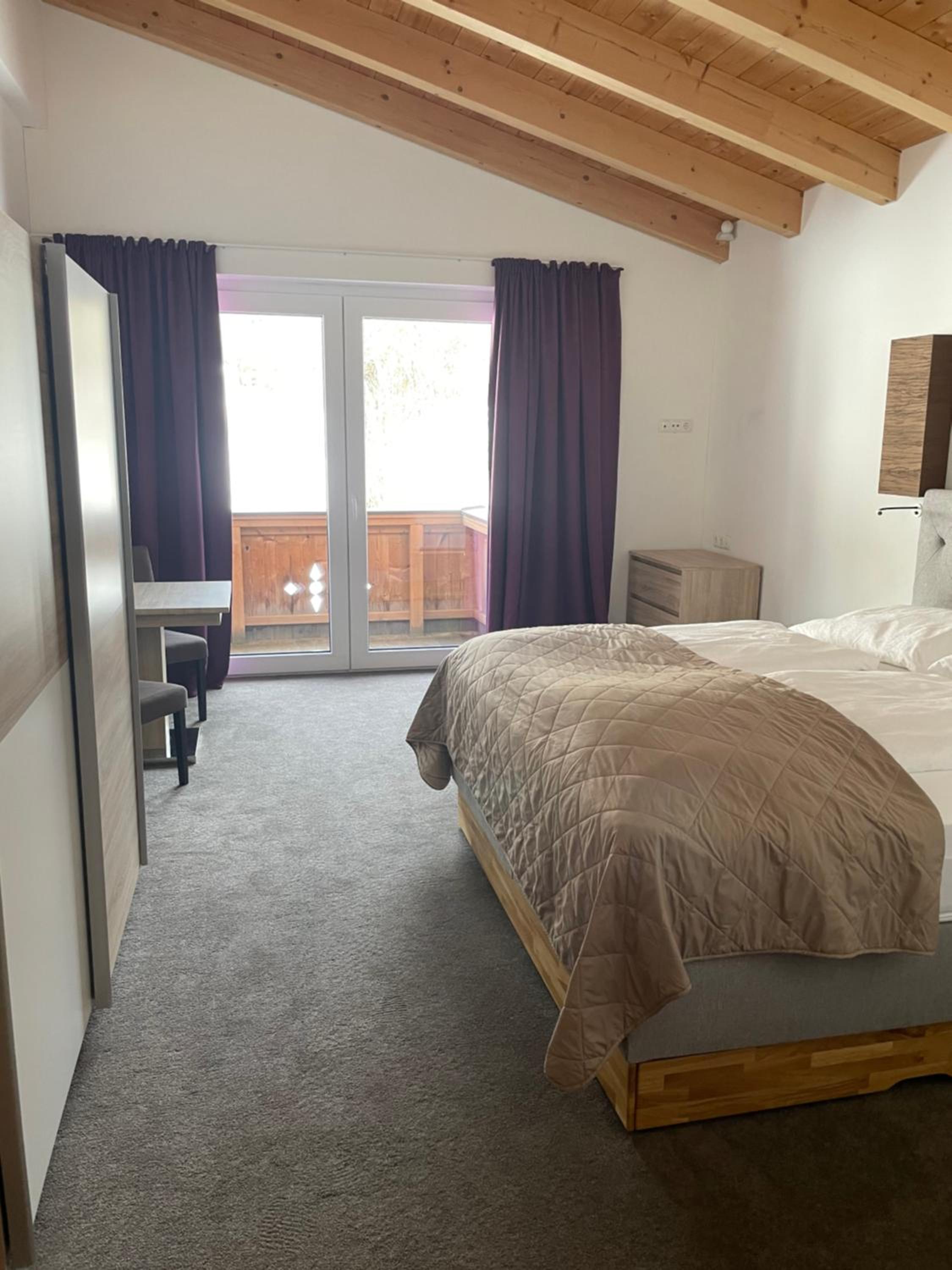 Photo 35