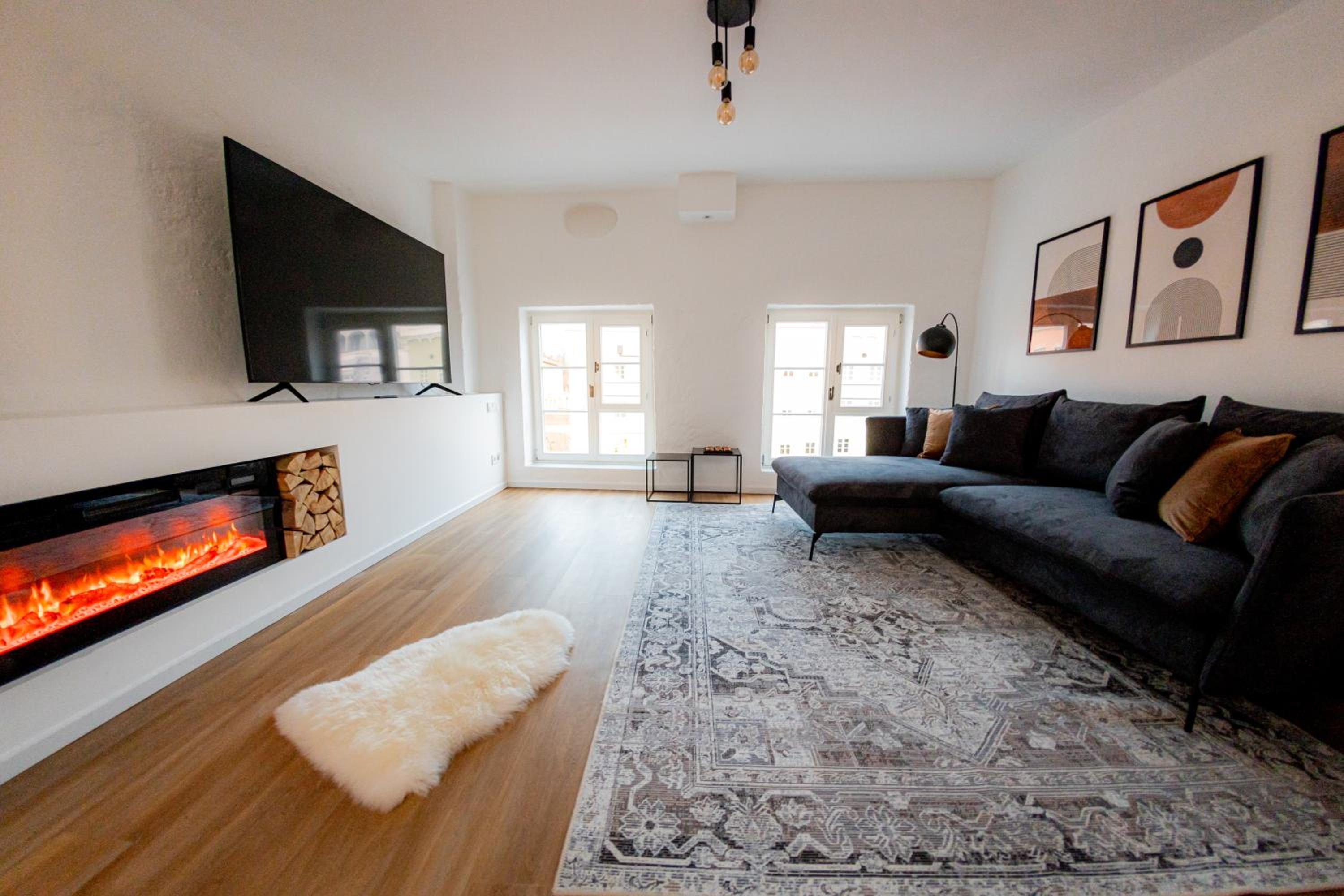 Highlight am Stadtplatz Mühldorf - C4S COME4STAY - 2 Zimmer Wohnung I bis zu 5 Gäste