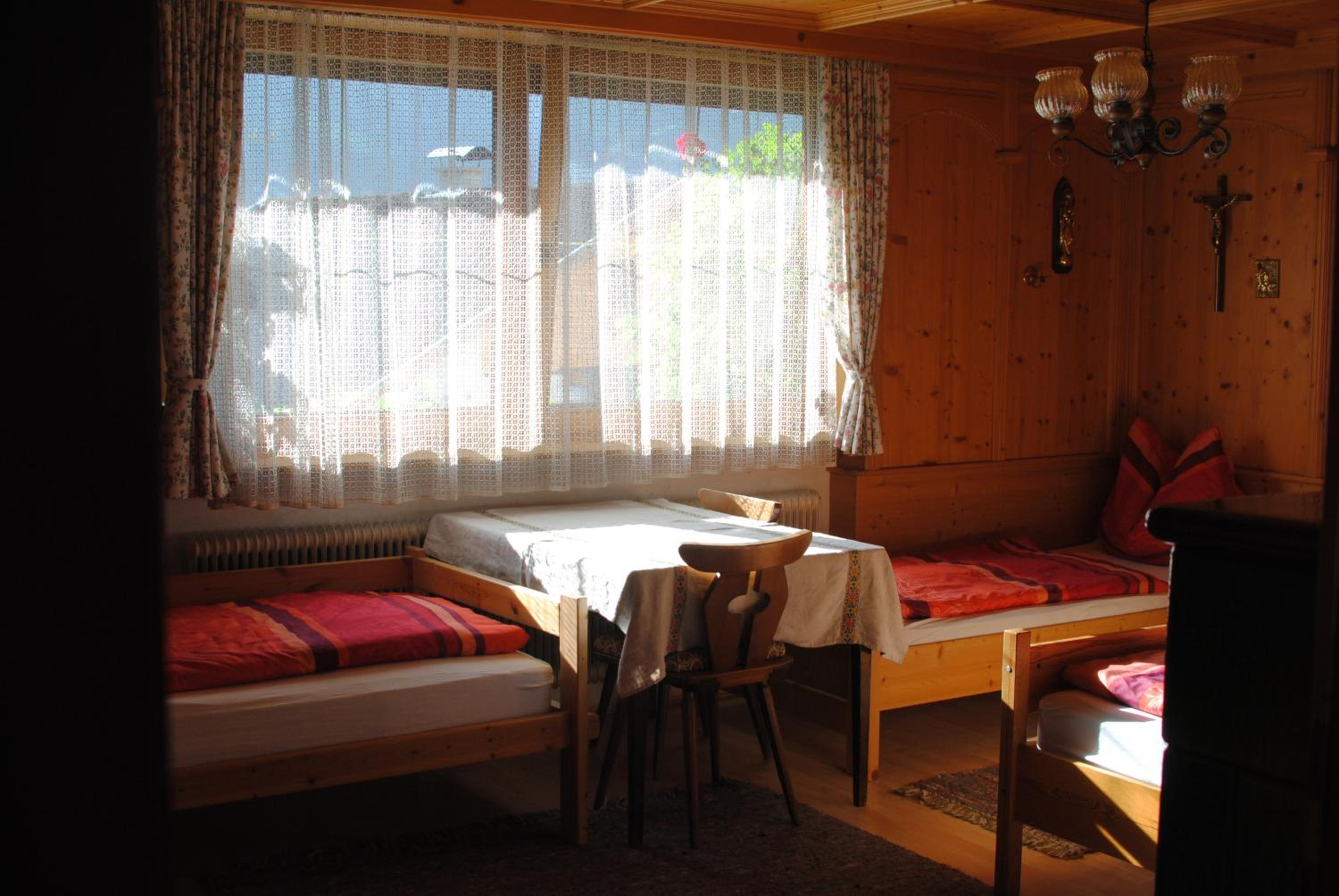 Haus Holaus Helga