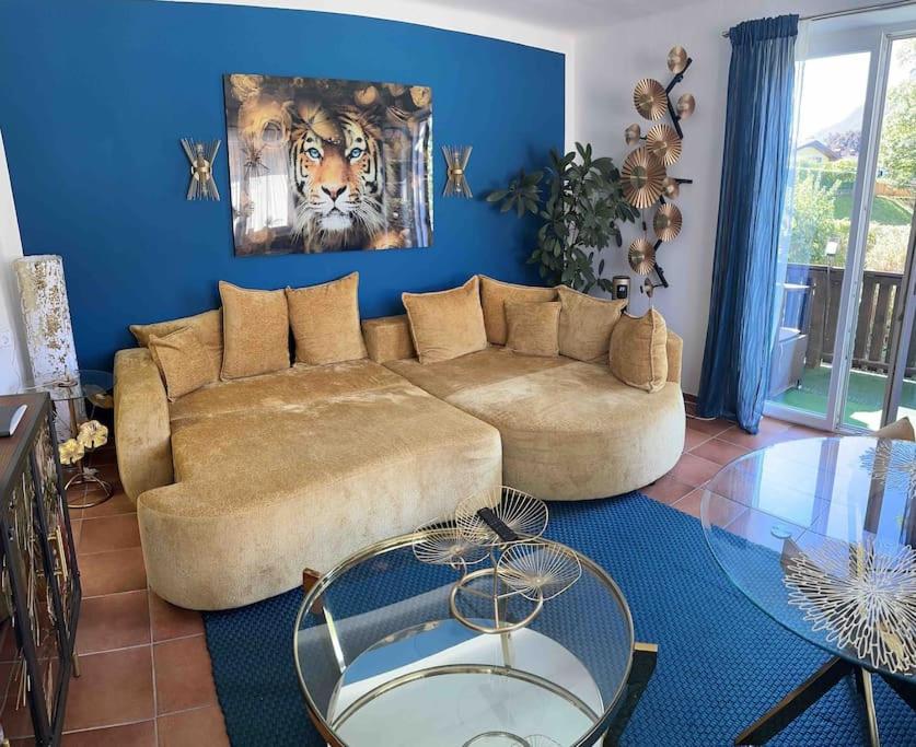 Haus Schmidhuber Ferienwohnung 3 mit Balkon und Bergblick